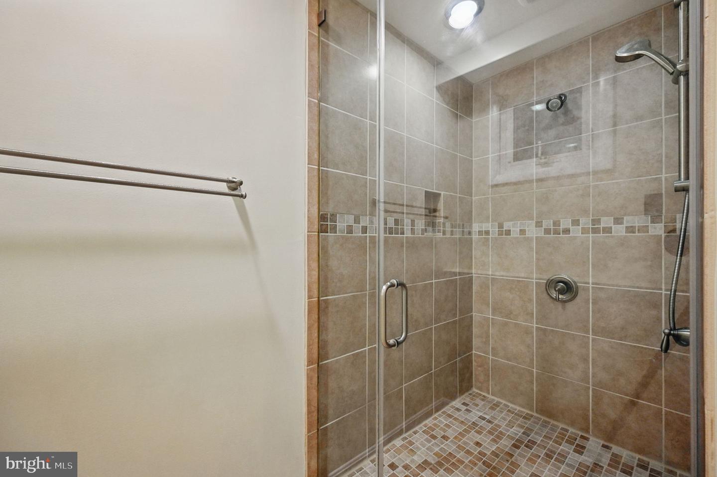 2456 KEELE DR, HERNDON, Virginia 20171, 5 Bedrooms Bedrooms, ,3 BathroomsBathrooms,Residential,For sale,2456 KEELE DR,VAFX2240560 MLS # VAFX2240560