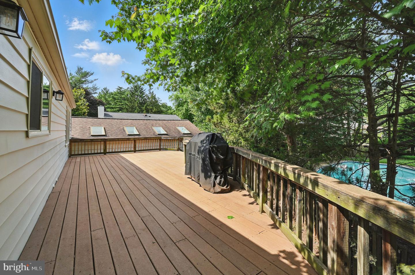 2456 KEELE DR, HERNDON, Virginia 20171, 5 Bedrooms Bedrooms, ,3 BathroomsBathrooms,Residential,For sale,2456 KEELE DR,VAFX2240560 MLS # VAFX2240560