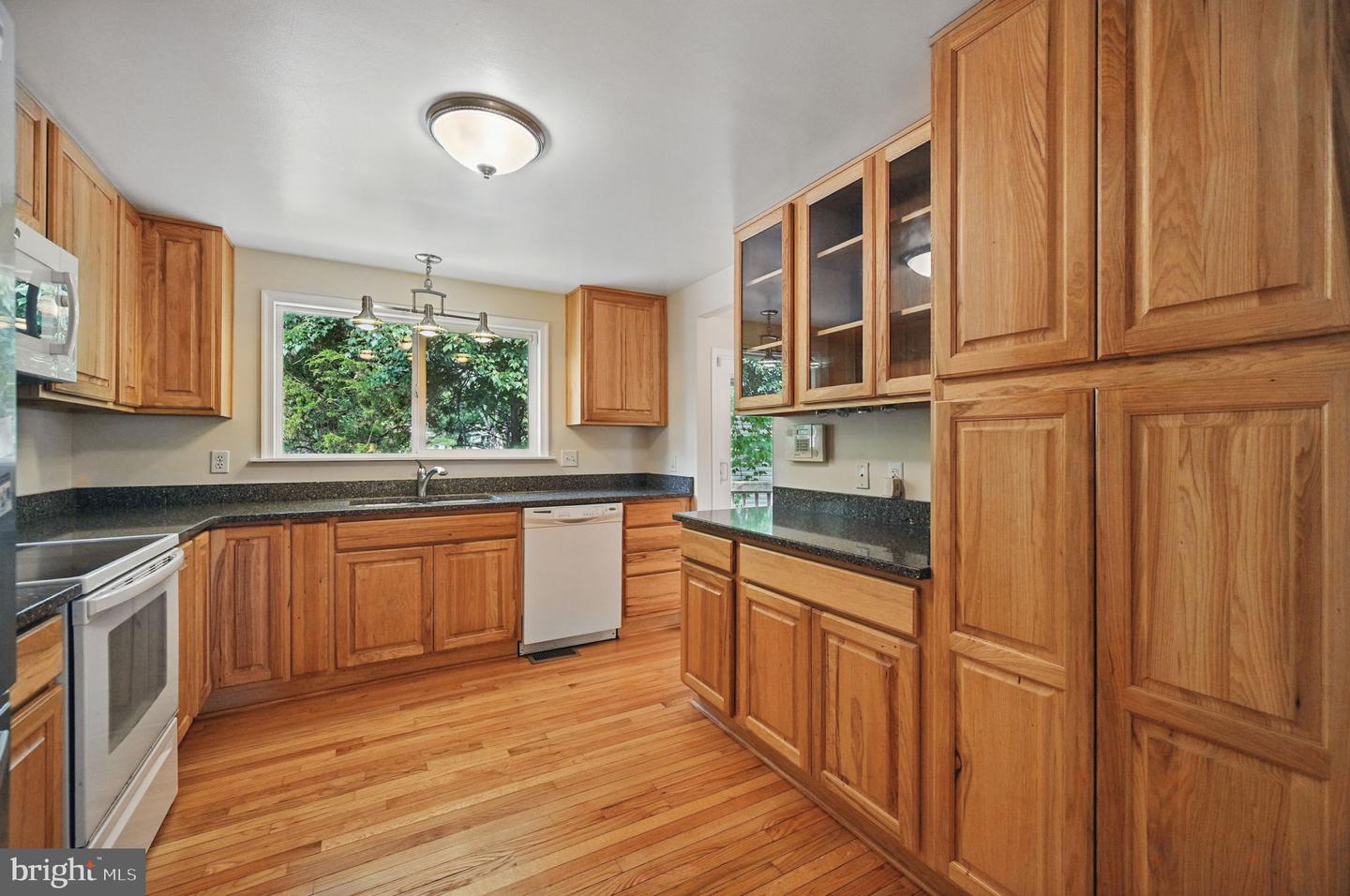 2456 KEELE DR, HERNDON, Virginia 20171, 5 Bedrooms Bedrooms, ,3 BathroomsBathrooms,Residential,For sale,2456 KEELE DR,VAFX2240560 MLS # VAFX2240560