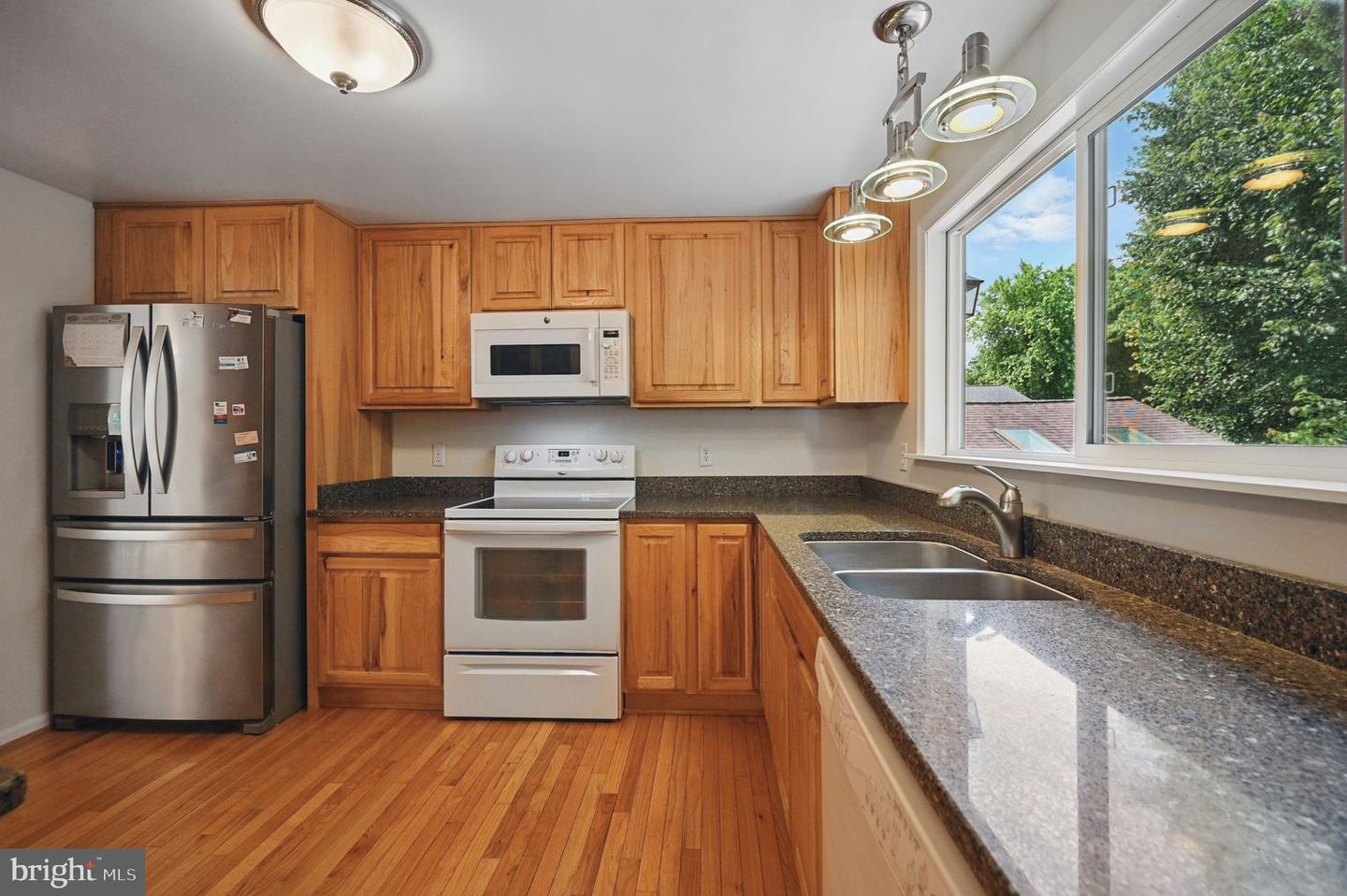 2456 KEELE DR, HERNDON, Virginia 20171, 5 Bedrooms Bedrooms, ,3 BathroomsBathrooms,Residential,For sale,2456 KEELE DR,VAFX2240560 MLS # VAFX2240560
