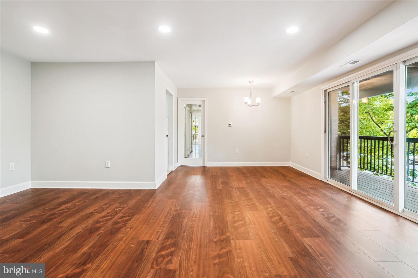 214 PARK TERRACE CT SE #88, VIENNA, Virginia 22180, 3 Bedrooms Bedrooms, ,1 BathroomBathrooms,Residential,For sale,214 PARK TERRACE CT SE #88,VAFX2240932 MLS # VAFX2240932