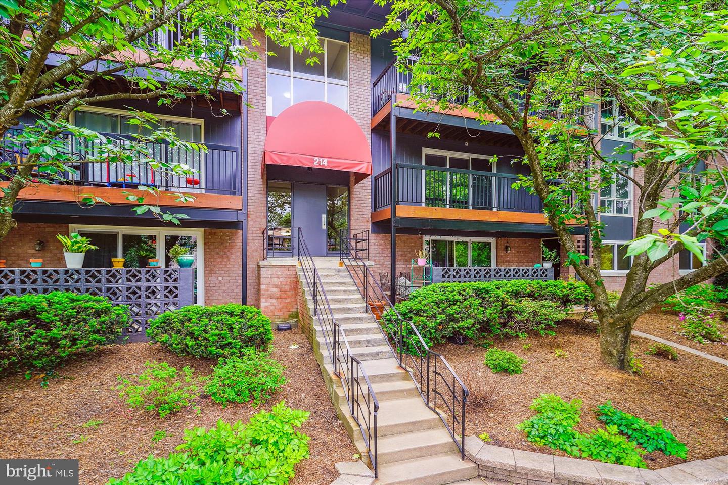 214 PARK TERRACE CT SE #88, VIENNA, Virginia 22180, 3 Bedrooms Bedrooms, ,1 BathroomBathrooms,Residential,For sale,214 PARK TERRACE CT SE #88,VAFX2240932 MLS # VAFX2240932