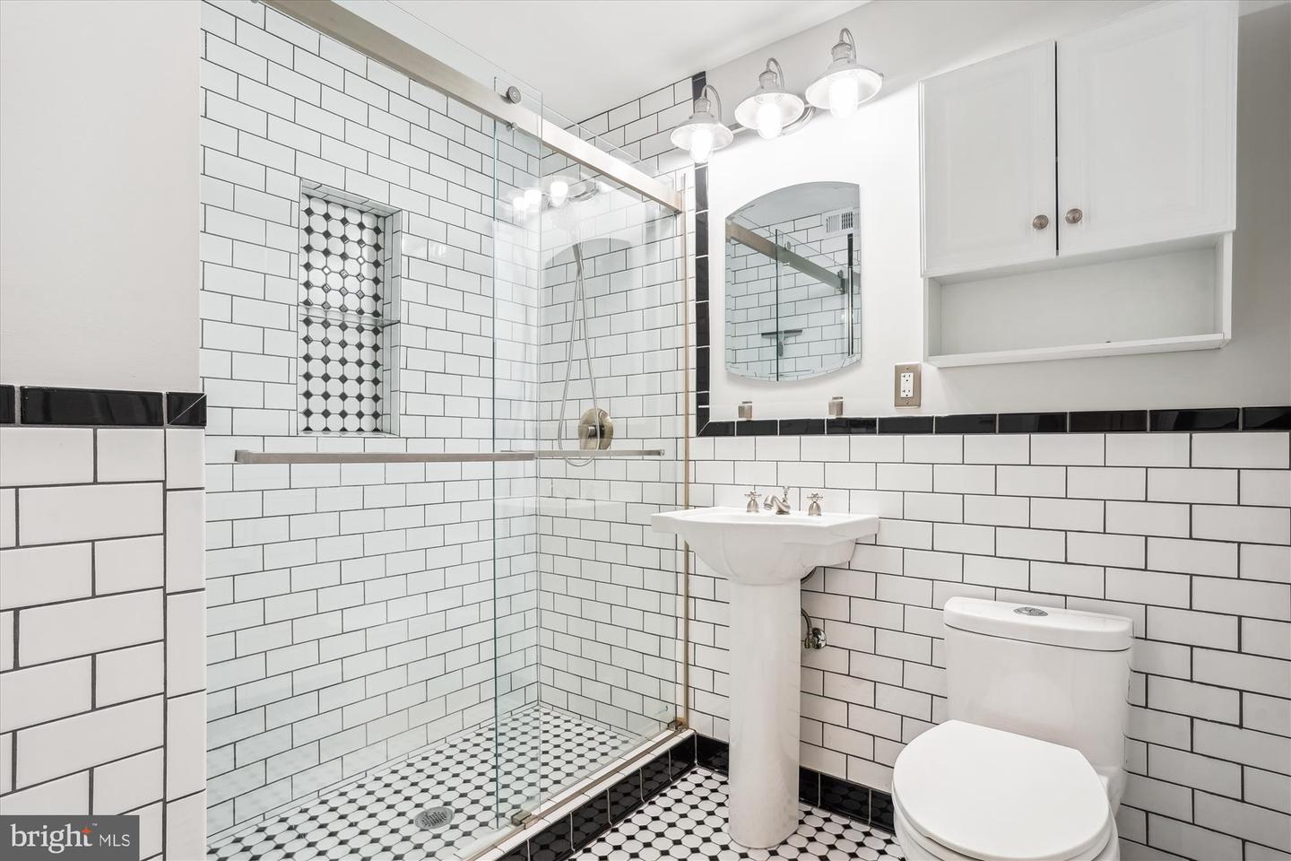 214 PARK TERRACE CT SE #88, VIENNA, Virginia 22180, 3 Bedrooms Bedrooms, ,1 BathroomBathrooms,Residential,For sale,214 PARK TERRACE CT SE #88,VAFX2240932 MLS # VAFX2240932