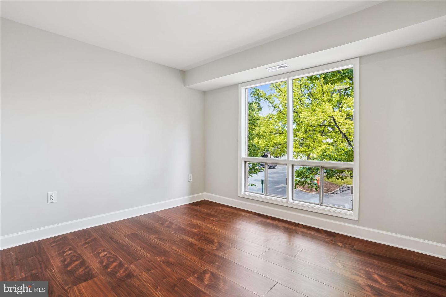 214 PARK TERRACE CT SE #88, VIENNA, Virginia 22180, 3 Bedrooms Bedrooms, ,1 BathroomBathrooms,Residential,For sale,214 PARK TERRACE CT SE #88,VAFX2240932 MLS # VAFX2240932
