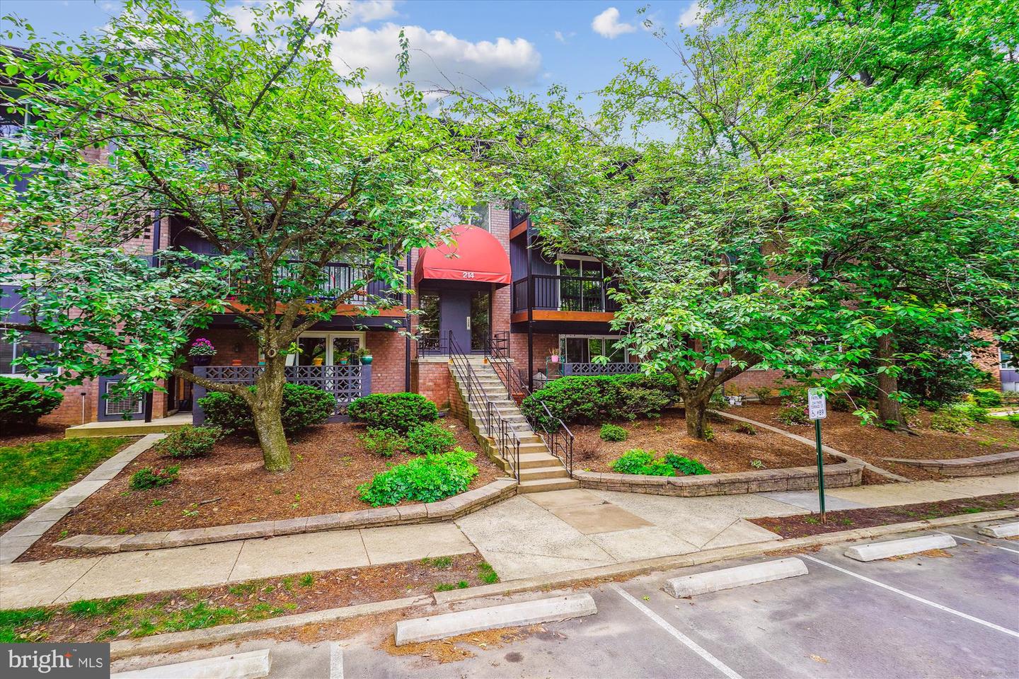 214 PARK TERRACE CT SE #88, VIENNA, Virginia 22180, 3 Bedrooms Bedrooms, ,1 BathroomBathrooms,Residential,For sale,214 PARK TERRACE CT SE #88,VAFX2240932 MLS # VAFX2240932