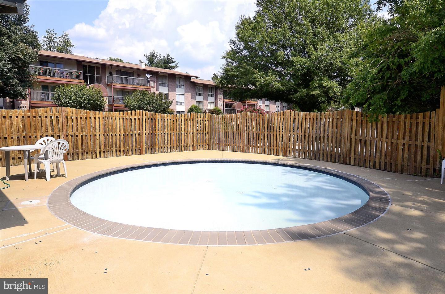 214 PARK TERRACE CT SE #88, VIENNA, Virginia 22180, 3 Bedrooms Bedrooms, ,1 BathroomBathrooms,Residential,For sale,214 PARK TERRACE CT SE #88,VAFX2240932 MLS # VAFX2240932