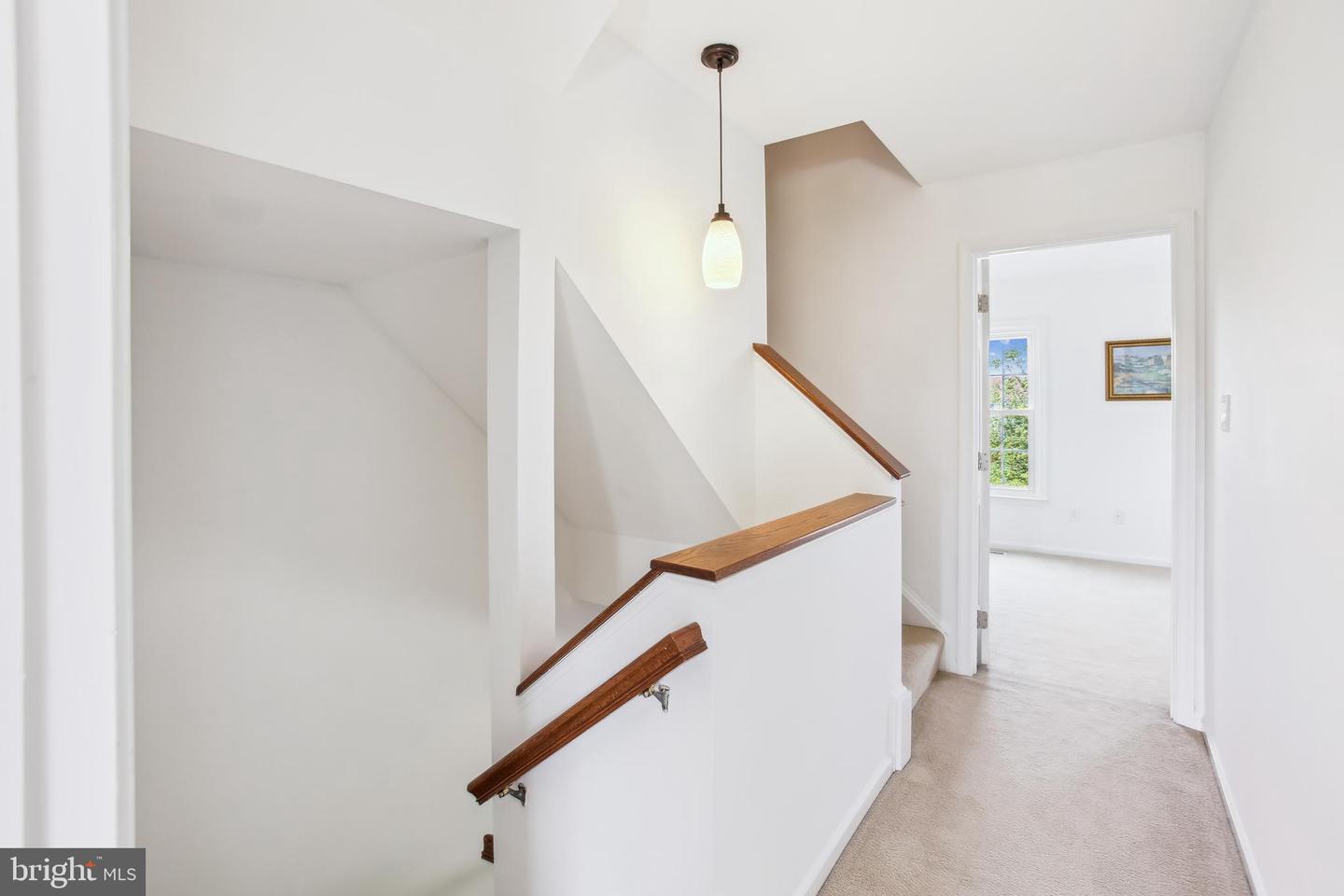 44007 KITTS HILL TER, ASHBURN, Virginia 20147, 3 Bedrooms Bedrooms, 7 Rooms Rooms,3 BathroomsBathrooms,Residential,For sale,44007 KITTS HILL TER,VALO2096536 MLS # VALO2096536