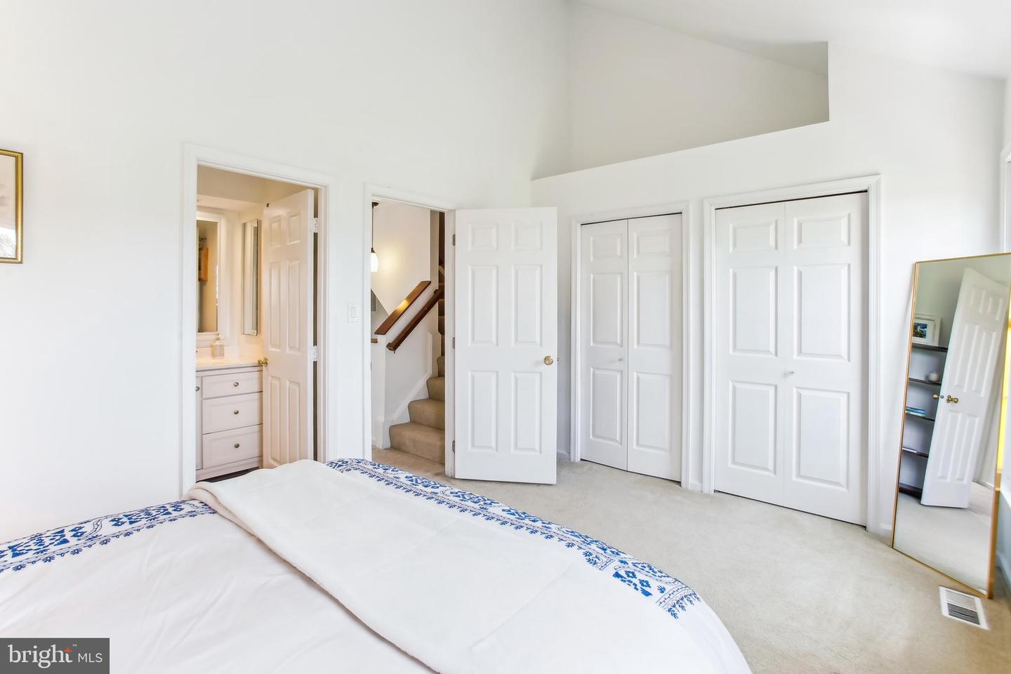 44007 KITTS HILL TER, ASHBURN, Virginia 20147, 3 Bedrooms Bedrooms, 7 Rooms Rooms,3 BathroomsBathrooms,Residential,For sale,44007 KITTS HILL TER,VALO2096536 MLS # VALO2096536
