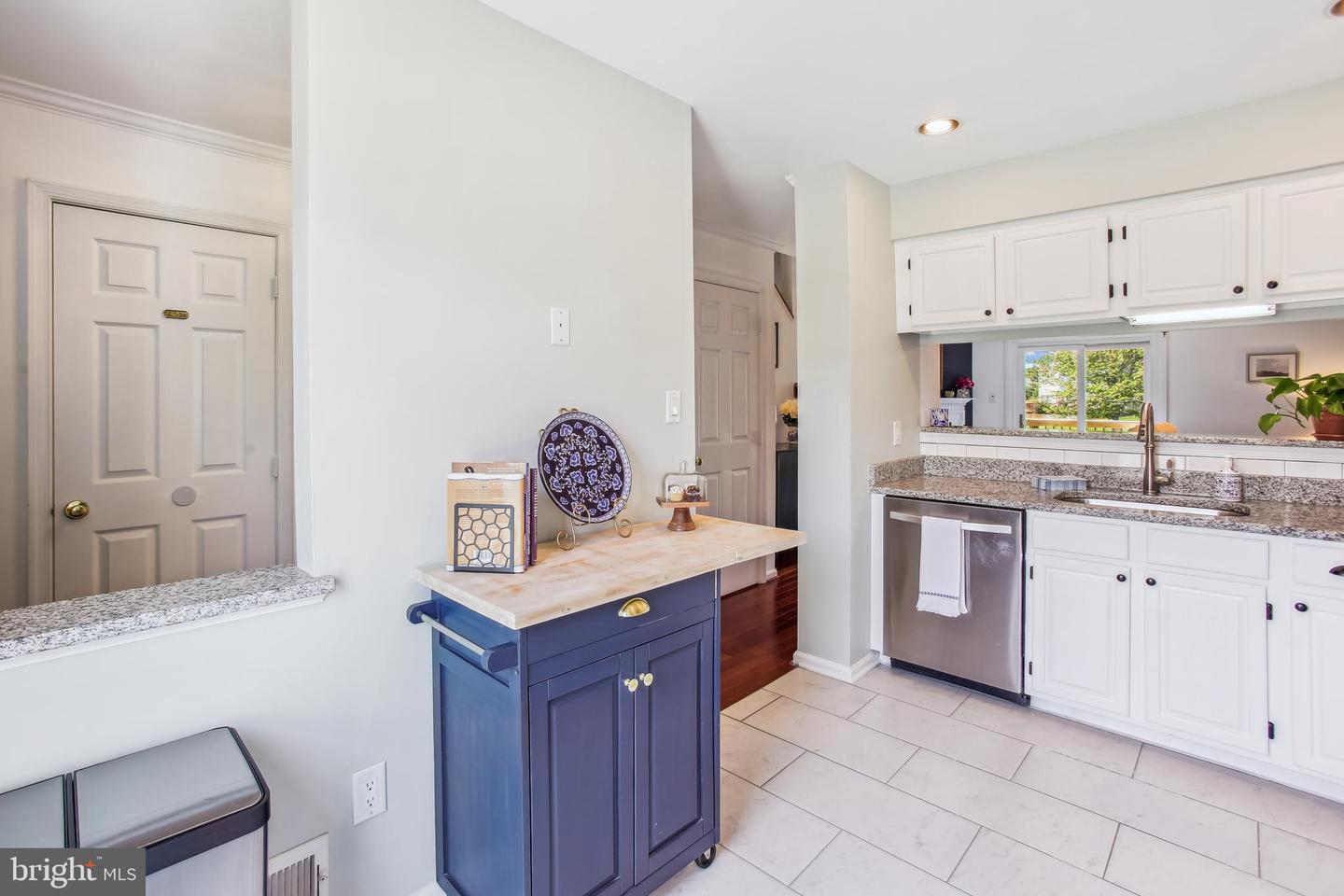 44007 KITTS HILL TER, ASHBURN, Virginia 20147, 3 Bedrooms Bedrooms, 7 Rooms Rooms,3 BathroomsBathrooms,Residential,For sale,44007 KITTS HILL TER,VALO2096536 MLS # VALO2096536
