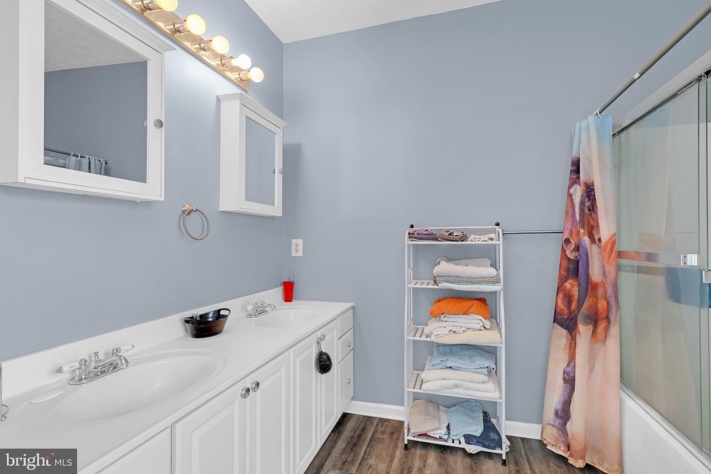 656 W 11TH ST, FRONT ROYAL, Virginia 22630, 4 Bedrooms Bedrooms, ,2 BathroomsBathrooms,Residential,For sale,656 W 11TH ST,VAWR2011176 MLS # VAWR2011176