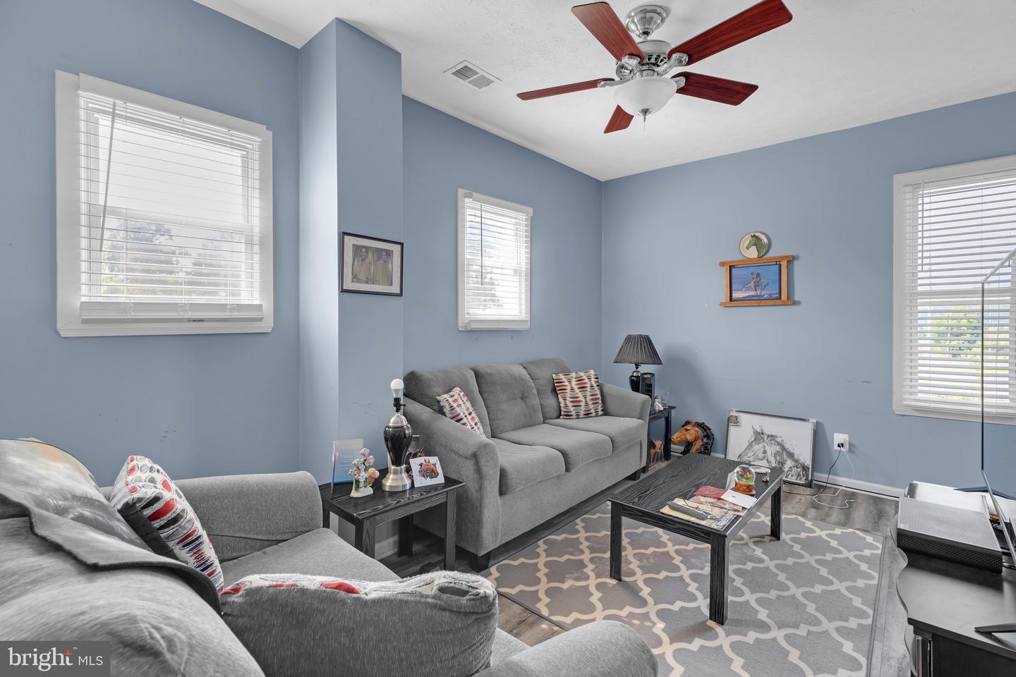 656 W 11TH ST, FRONT ROYAL, Virginia 22630, 4 Bedrooms Bedrooms, ,2 BathroomsBathrooms,Residential,For sale,656 W 11TH ST,VAWR2011176 MLS # VAWR2011176