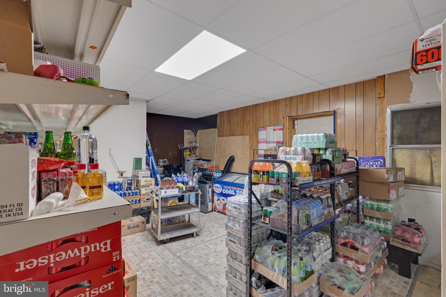 656 W 11TH ST, FRONT ROYAL, Virginia 22630, 4 Bedrooms Bedrooms, ,2 BathroomsBathrooms,Residential,For sale,656 W 11TH ST,VAWR2011176 MLS # VAWR2011176