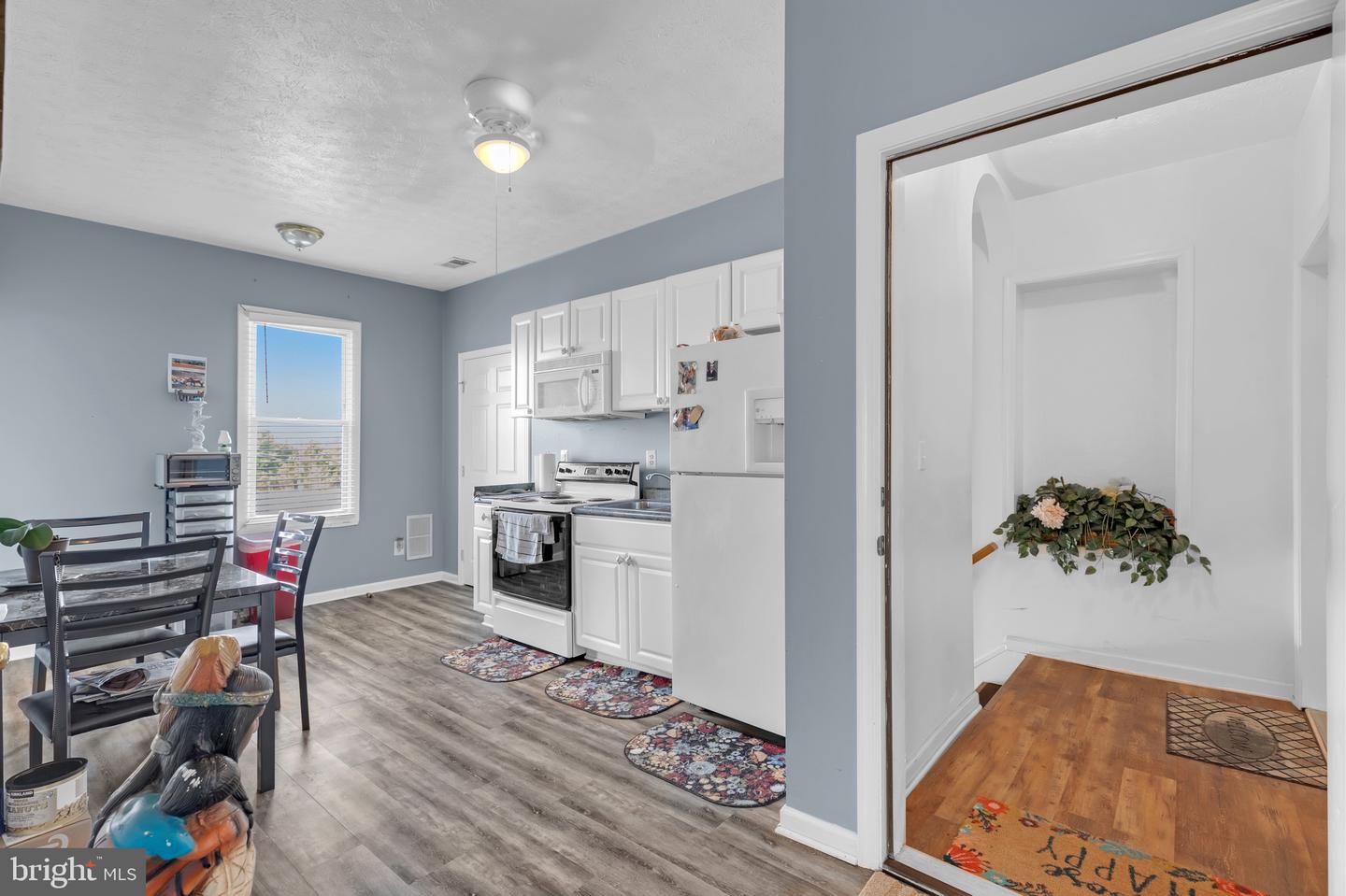 656 W 11TH ST, FRONT ROYAL, Virginia 22630, 4 Bedrooms Bedrooms, ,2 BathroomsBathrooms,Residential,For sale,656 W 11TH ST,VAWR2011176 MLS # VAWR2011176