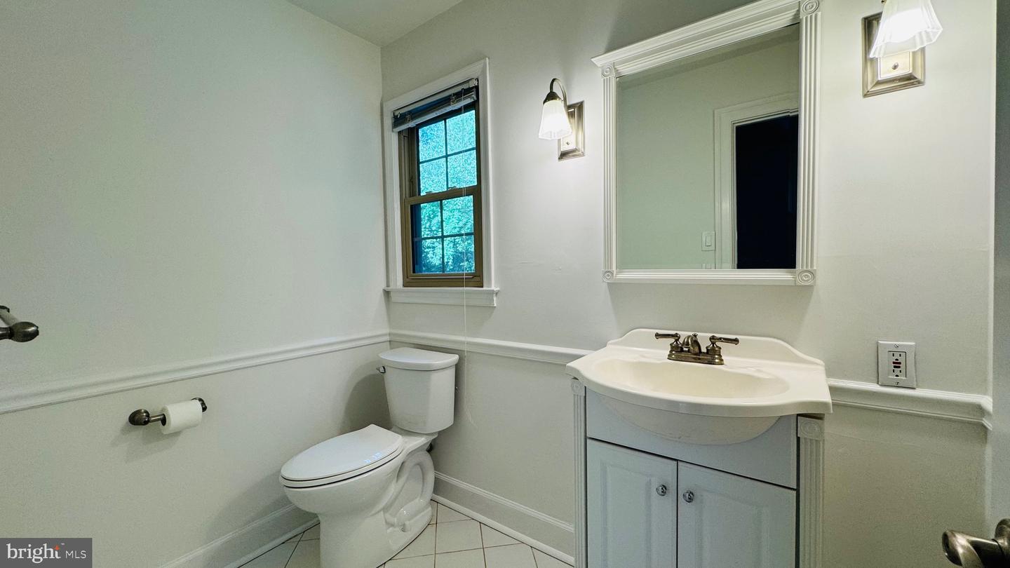 2015 SOAPSTONE DR, RESTON, Virginia 20191, 4 Bedrooms Bedrooms, ,4 BathroomsBathrooms,Residential,For sale,2015 SOAPSTONE DR,VAFX2241056 MLS # VAFX2241056