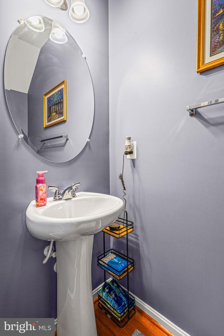 15635 JOHN DISKIN CIR, WOODBRIDGE, Virginia 22191, 3 Bedrooms Bedrooms, ,3 BathroomsBathrooms,Residential,For sale,15635 JOHN DISKIN CIR,VAPW2094746 MLS # VAPW2094746