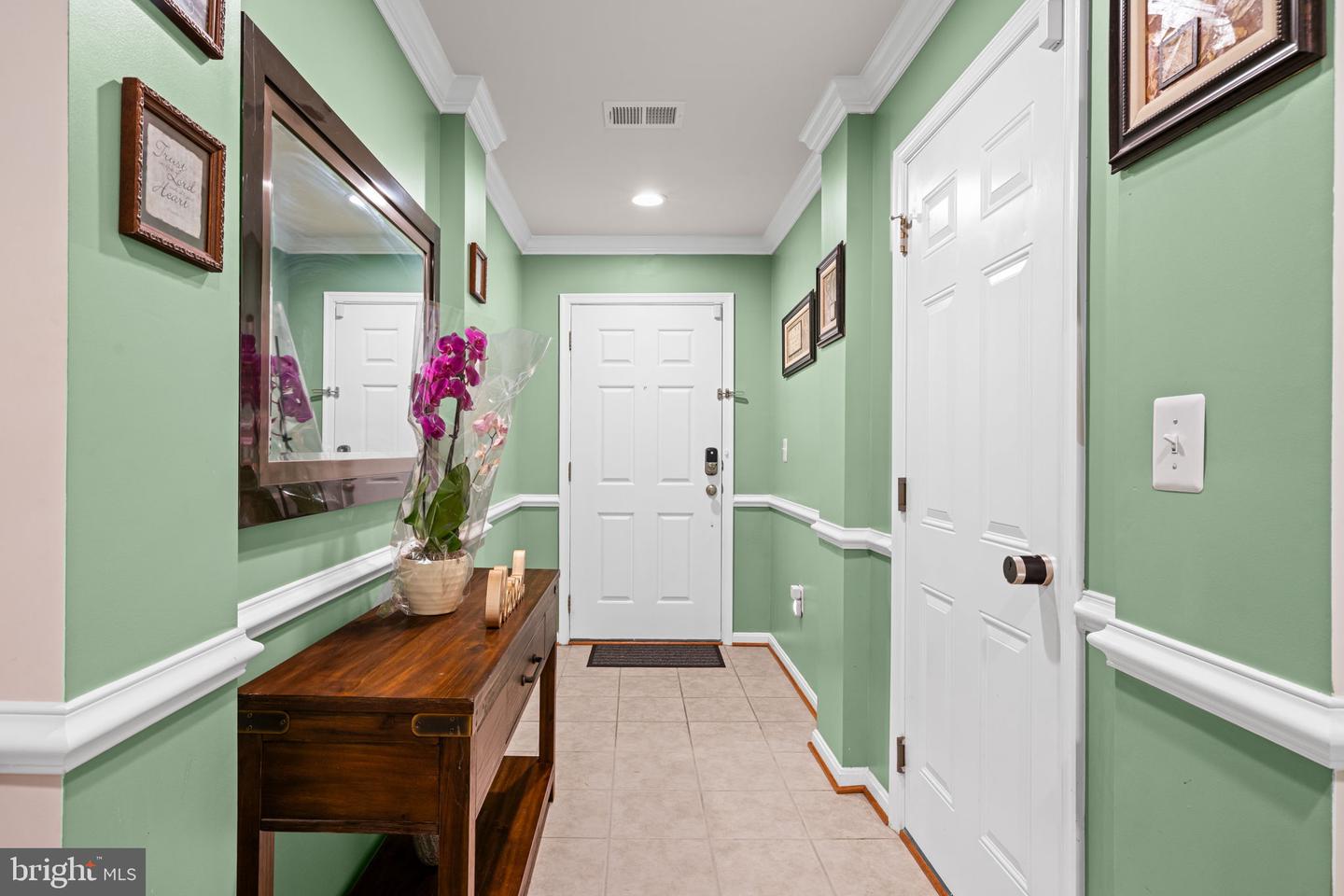 15635 JOHN DISKIN CIR, WOODBRIDGE, Virginia 22191, 3 Bedrooms Bedrooms, ,3 BathroomsBathrooms,Residential,For sale,15635 JOHN DISKIN CIR,VAPW2094746 MLS # VAPW2094746