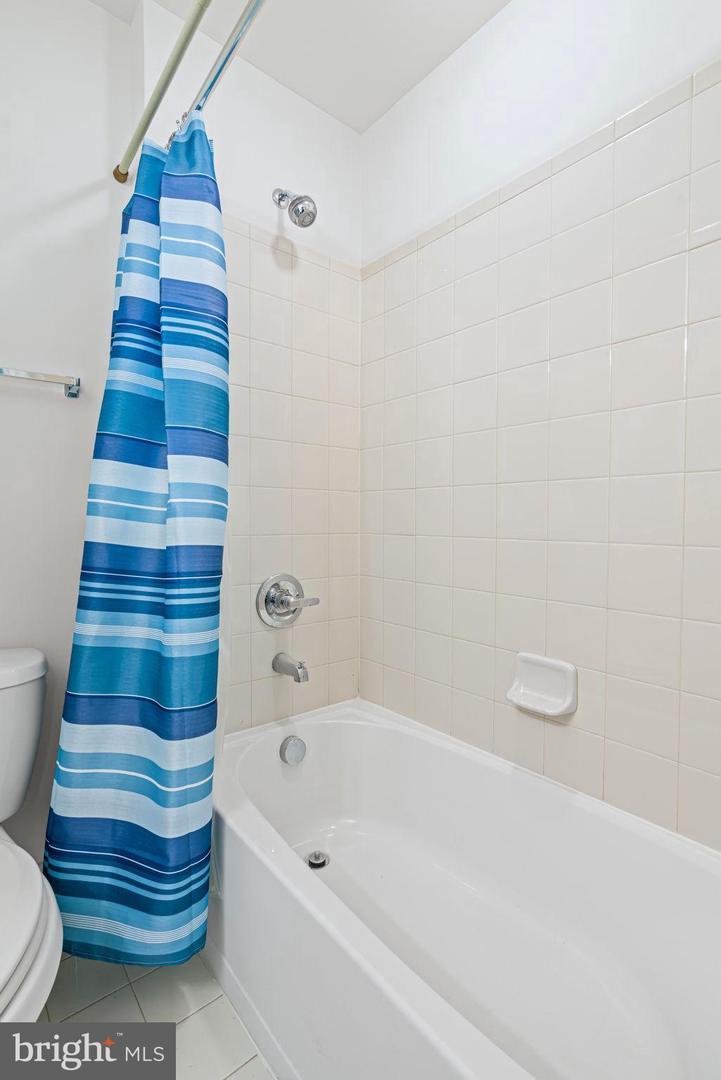 15635 JOHN DISKIN CIR, WOODBRIDGE, Virginia 22191, 3 Bedrooms Bedrooms, ,3 BathroomsBathrooms,Residential,For sale,15635 JOHN DISKIN CIR,VAPW2094746 MLS # VAPW2094746