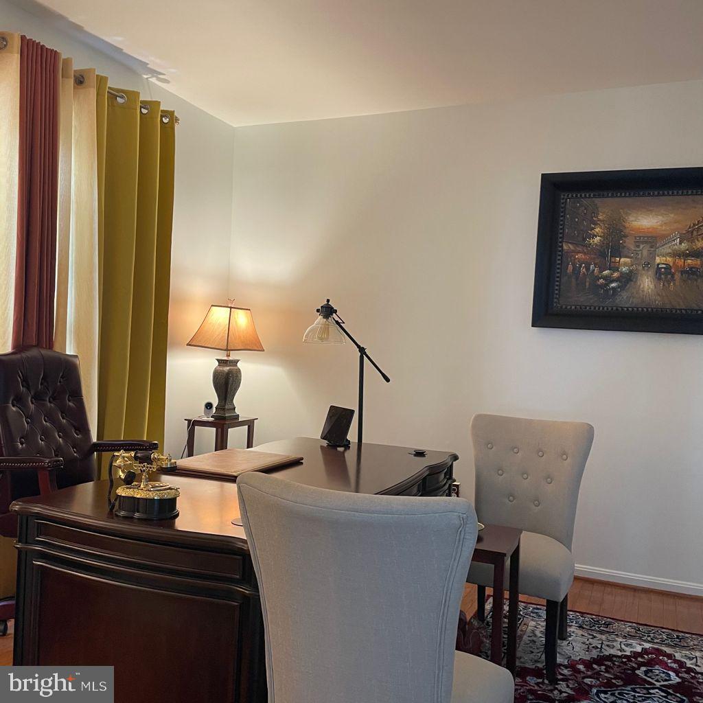 25872 FLINTONBRIDGE DR, CHANTILLY, Virginia 20152, 4 Bedrooms Bedrooms, ,3 BathroomsBathrooms,Residential,For sale,25872 FLINTONBRIDGE DR,VALO2097222 MLS # VALO2097222