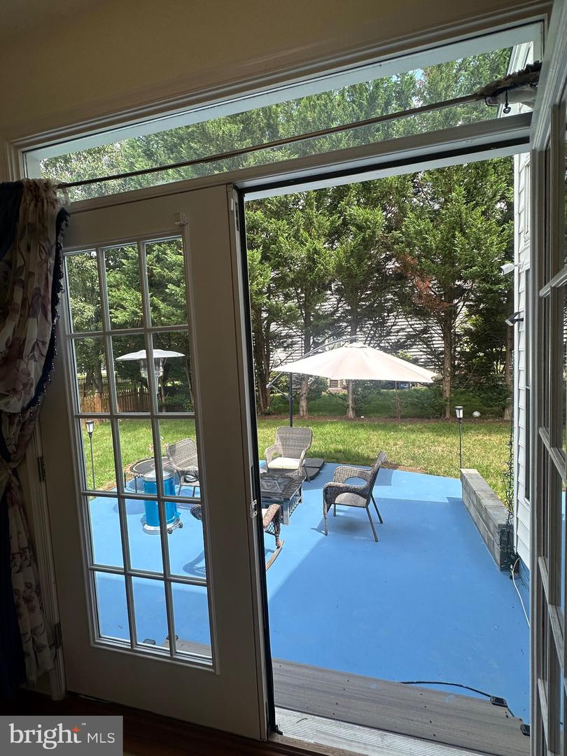 25872 FLINTONBRIDGE DR, CHANTILLY, Virginia 20152, 4 Bedrooms Bedrooms, ,3 BathroomsBathrooms,Residential,For sale,25872 FLINTONBRIDGE DR,VALO2097222 MLS # VALO2097222