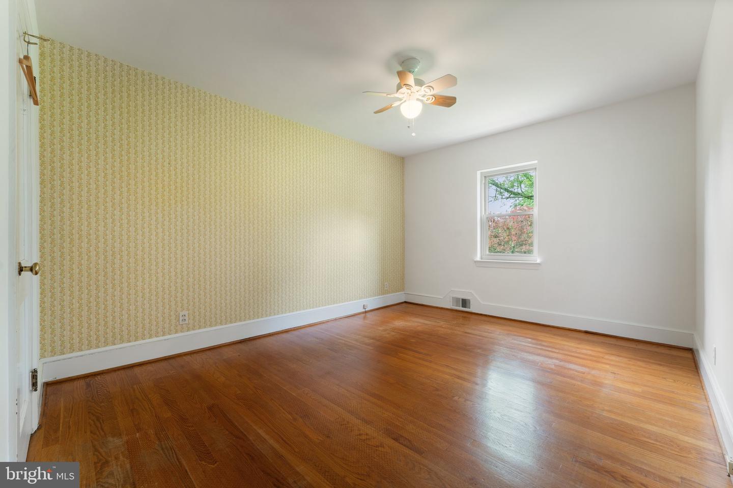 7219 HUNTING LN, WARRENTON, Virginia 20186, 4 Bedrooms Bedrooms, ,2 BathroomsBathrooms,Residential,For sale,7219 HUNTING LN,VAFQ2016704 MLS # VAFQ2016704