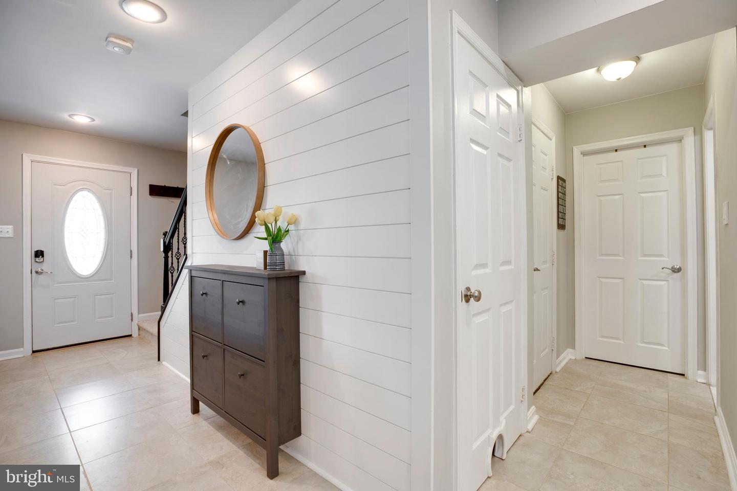 15691 PIKE TRL, DUMFRIES, Virginia 22025, 4 Bedrooms Bedrooms, ,2 BathroomsBathrooms,Residential,For sale,15691 PIKE TRL,VAPW2095146 MLS # VAPW2095146