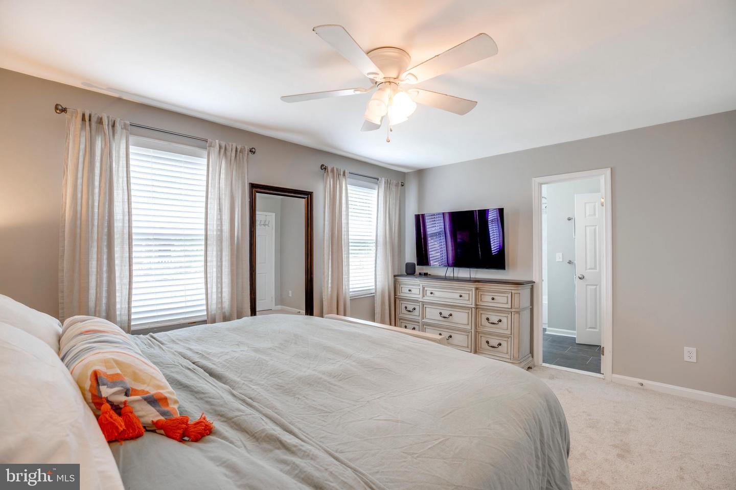 15691 PIKE TRL, DUMFRIES, Virginia 22025, 4 Bedrooms Bedrooms, ,2 BathroomsBathrooms,Residential,For sale,15691 PIKE TRL,VAPW2095146 MLS # VAPW2095146