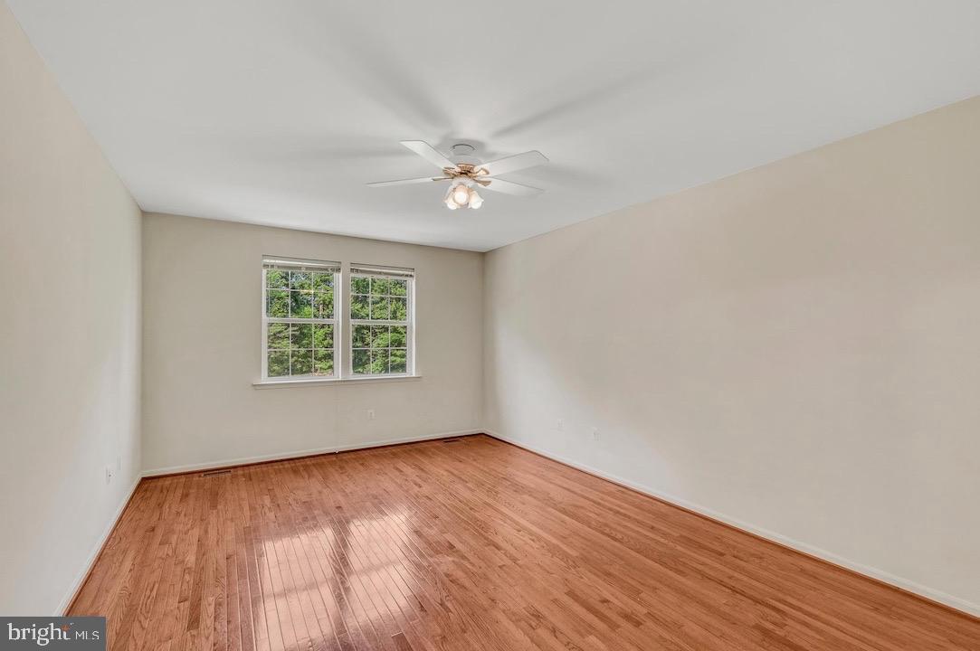 18776 PIER TRAIL DR, TRIANGLE, Virginia 22172, 6 Bedrooms Bedrooms, ,3 BathroomsBathrooms,Residential,For sale,18776 PIER TRAIL DR,VAPW2095184 MLS # VAPW2095184
