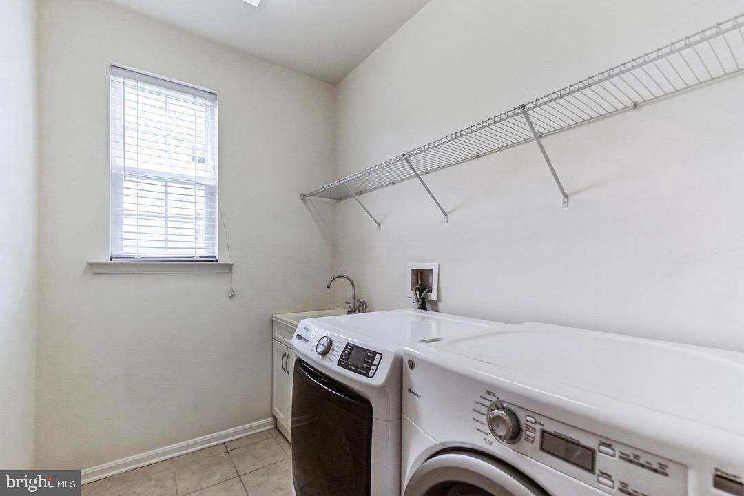 18776 PIER TRAIL DR, TRIANGLE, Virginia 22172, 6 Bedrooms Bedrooms, ,3 BathroomsBathrooms,Residential,For sale,18776 PIER TRAIL DR,VAPW2095184 MLS # VAPW2095184