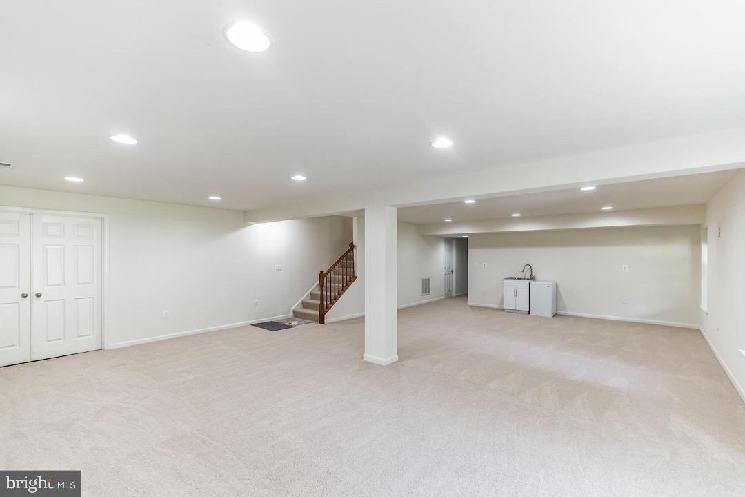18776 PIER TRAIL DR, TRIANGLE, Virginia 22172, 6 Bedrooms Bedrooms, ,3 BathroomsBathrooms,Residential,For sale,18776 PIER TRAIL DR,VAPW2095184 MLS # VAPW2095184