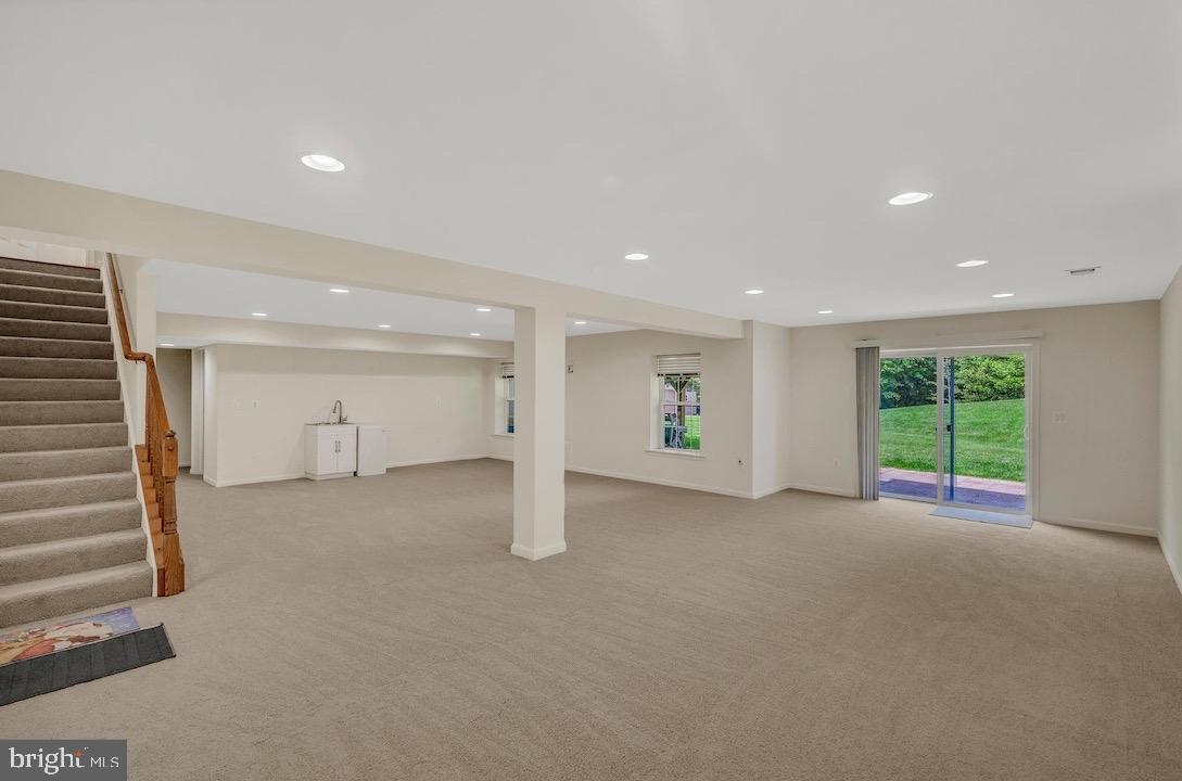 18776 PIER TRAIL DR, TRIANGLE, Virginia 22172, 6 Bedrooms Bedrooms, ,3 BathroomsBathrooms,Residential,For sale,18776 PIER TRAIL DR,VAPW2095184 MLS # VAPW2095184