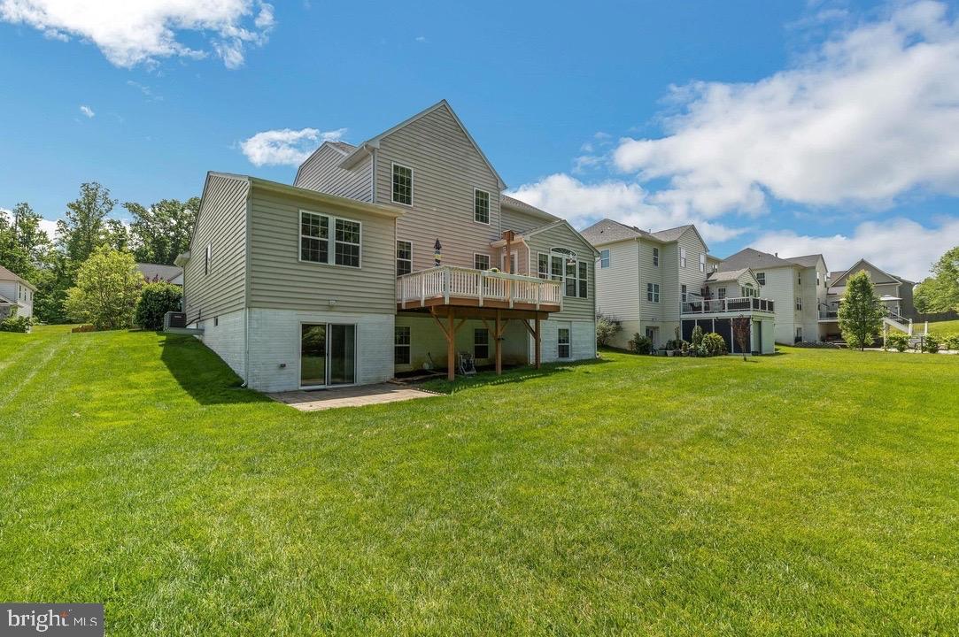 18776 PIER TRAIL DR, TRIANGLE, Virginia 22172, 6 Bedrooms Bedrooms, ,3 BathroomsBathrooms,Residential,For sale,18776 PIER TRAIL DR,VAPW2095184 MLS # VAPW2095184