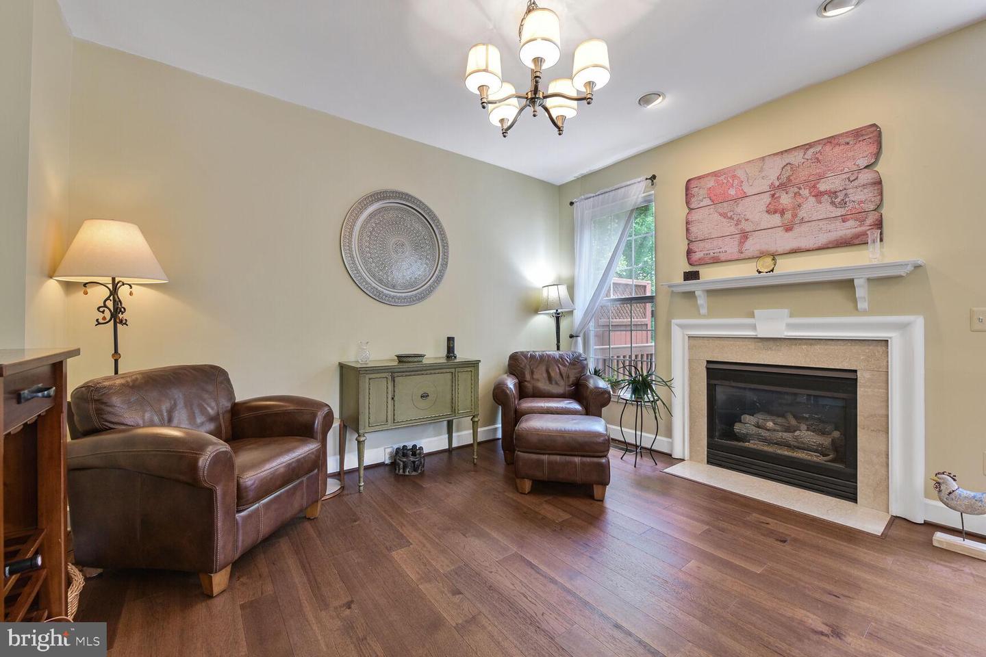 1249 WILD HAWTHORN WAY, RESTON, Virginia 20194, 3 Bedrooms Bedrooms, ,2 BathroomsBathrooms,Residential,For sale,1249 WILD HAWTHORN WAY,VAFX2242334 MLS # VAFX2242334