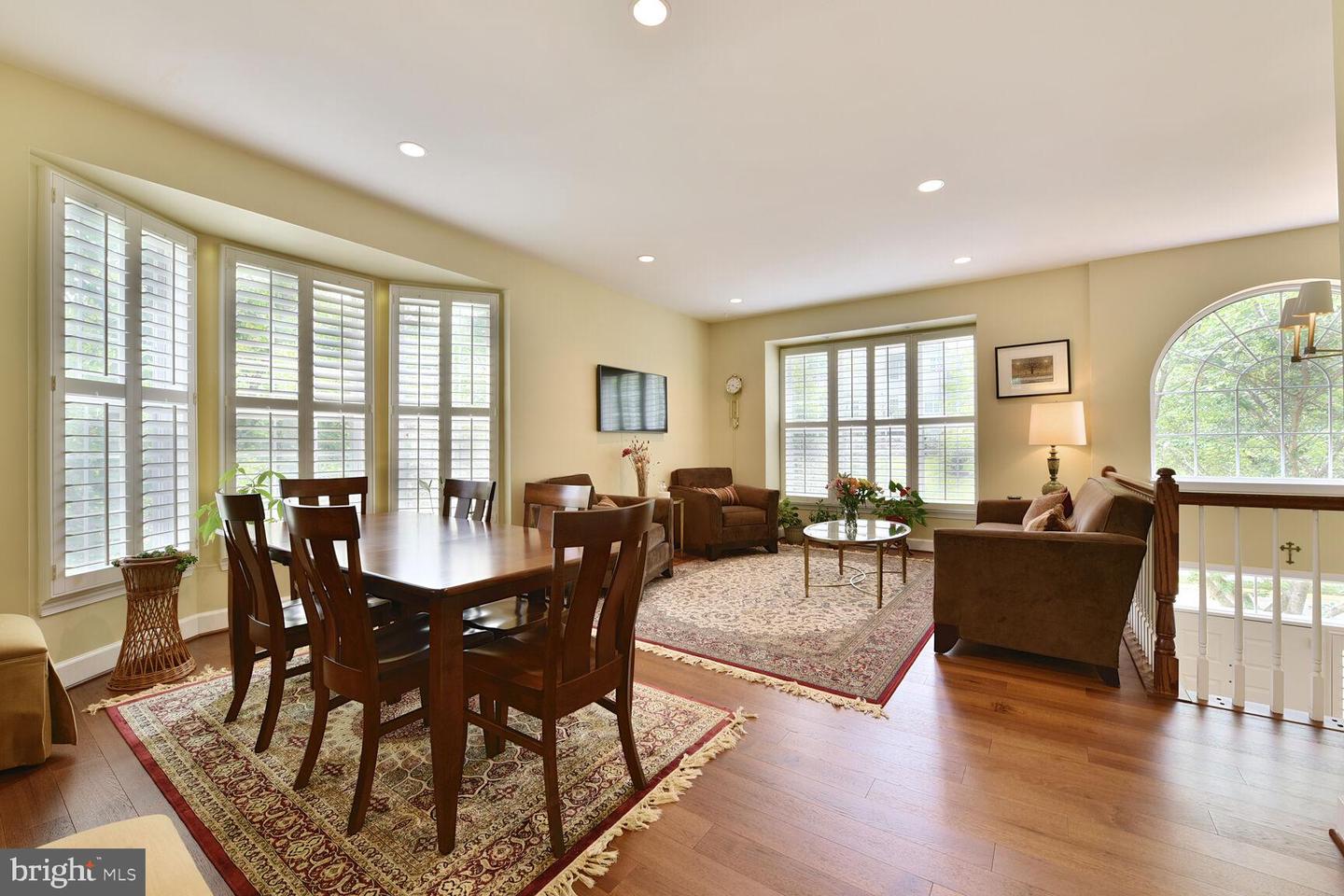 1249 WILD HAWTHORN WAY, RESTON, Virginia 20194, 3 Bedrooms Bedrooms, ,2 BathroomsBathrooms,Residential,For sale,1249 WILD HAWTHORN WAY,VAFX2242334 MLS # VAFX2242334