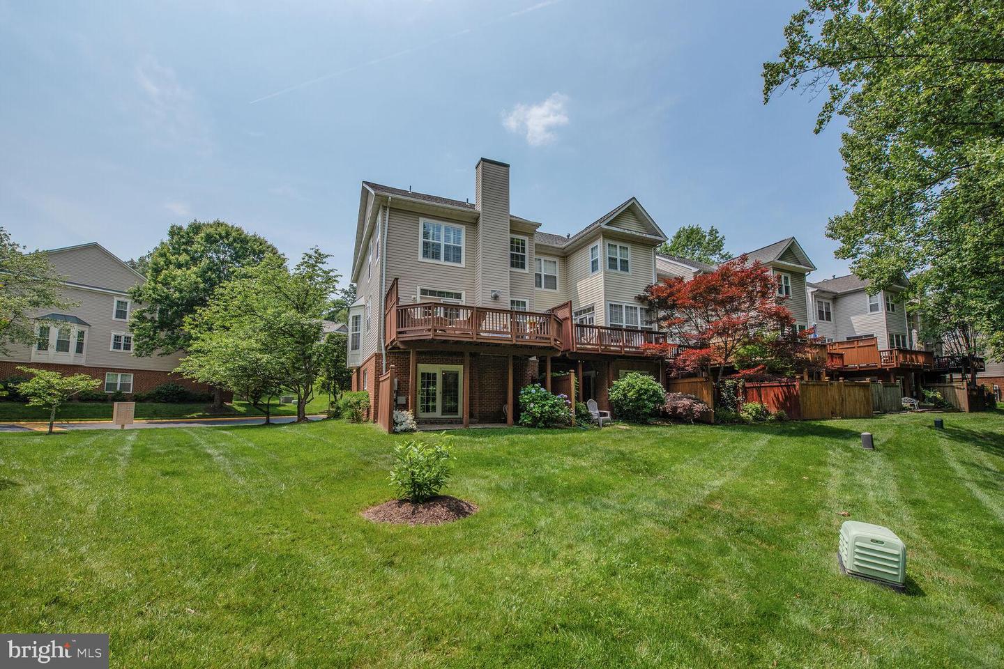1249 WILD HAWTHORN WAY, RESTON, Virginia 20194, 3 Bedrooms Bedrooms, ,2 BathroomsBathrooms,Residential,For sale,1249 WILD HAWTHORN WAY,VAFX2242334 MLS # VAFX2242334