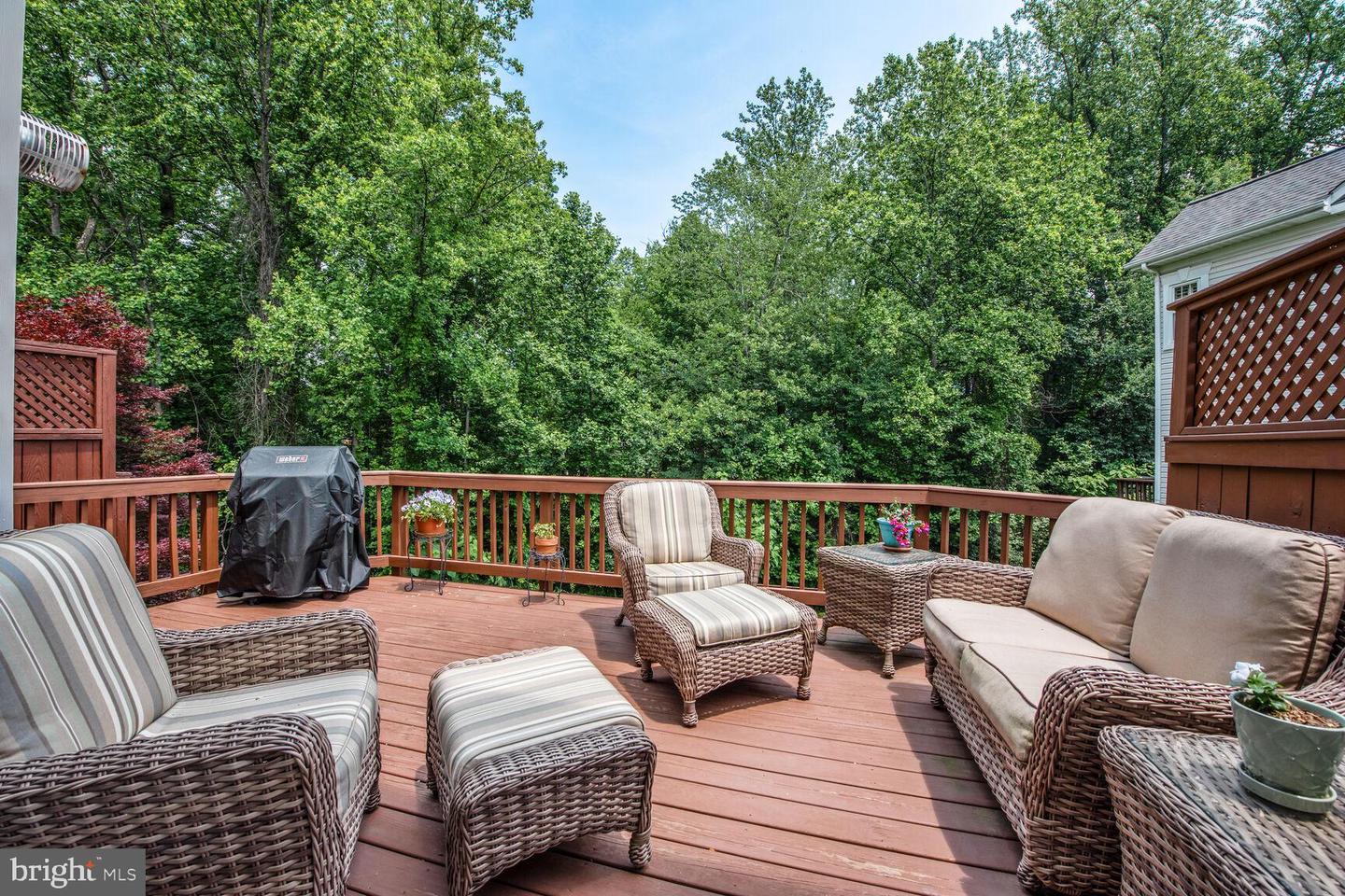 1249 WILD HAWTHORN WAY, RESTON, Virginia 20194, 3 Bedrooms Bedrooms, ,2 BathroomsBathrooms,Residential,For sale,1249 WILD HAWTHORN WAY,VAFX2242334 MLS # VAFX2242334