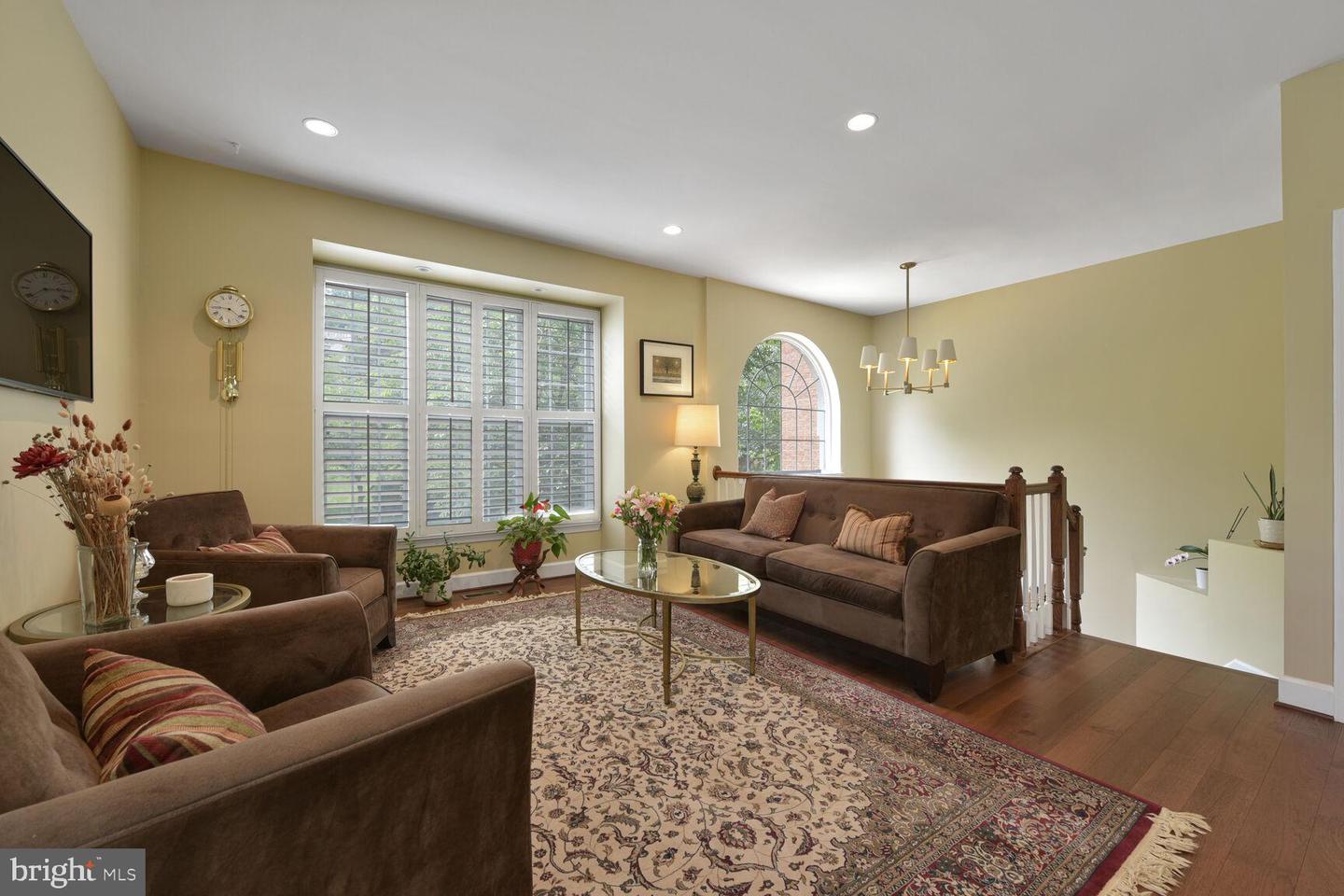 1249 WILD HAWTHORN WAY, RESTON, Virginia 20194, 3 Bedrooms Bedrooms, ,2 BathroomsBathrooms,Residential,For sale,1249 WILD HAWTHORN WAY,VAFX2242334 MLS # VAFX2242334