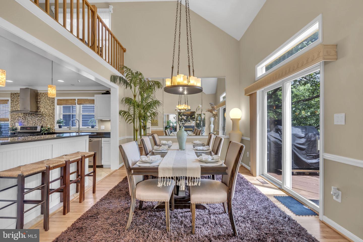7504 WALNUT HILL LN, FALLS CHURCH, Virginia 22042, 4 Bedrooms Bedrooms, ,4 BathroomsBathrooms,Residential,For sale,7504 WALNUT HILL LN,VAFX2242338 MLS # VAFX2242338