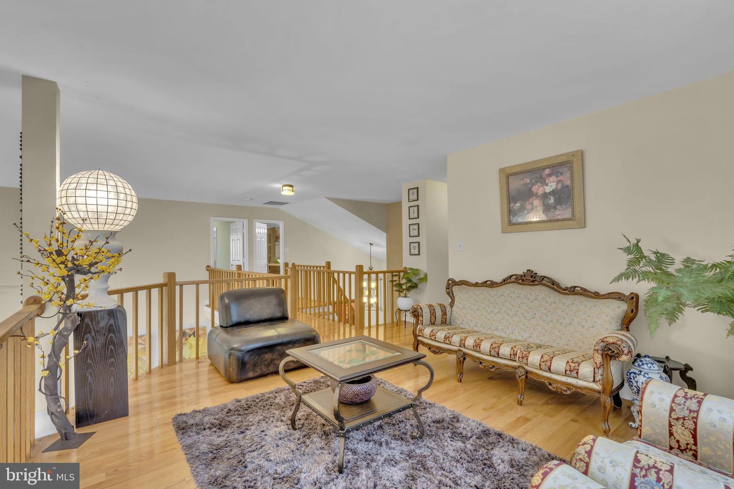 7504 WALNUT HILL LN, FALLS CHURCH, Virginia 22042, 4 Bedrooms Bedrooms, ,4 BathroomsBathrooms,Residential,For sale,7504 WALNUT HILL LN,VAFX2242338 MLS # VAFX2242338