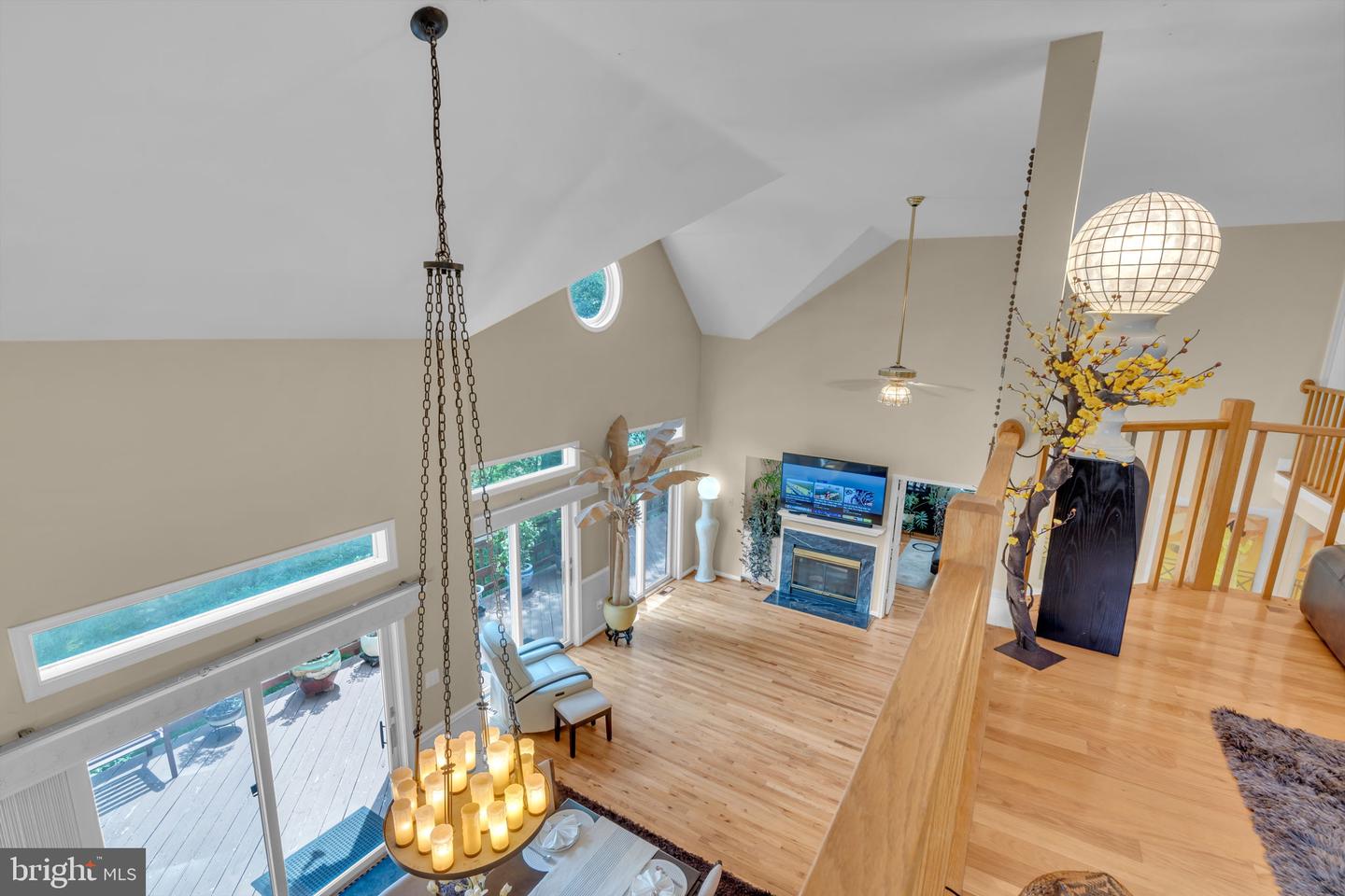 7504 WALNUT HILL LN, FALLS CHURCH, Virginia 22042, 4 Bedrooms Bedrooms, ,4 BathroomsBathrooms,Residential,For sale,7504 WALNUT HILL LN,VAFX2242338 MLS # VAFX2242338