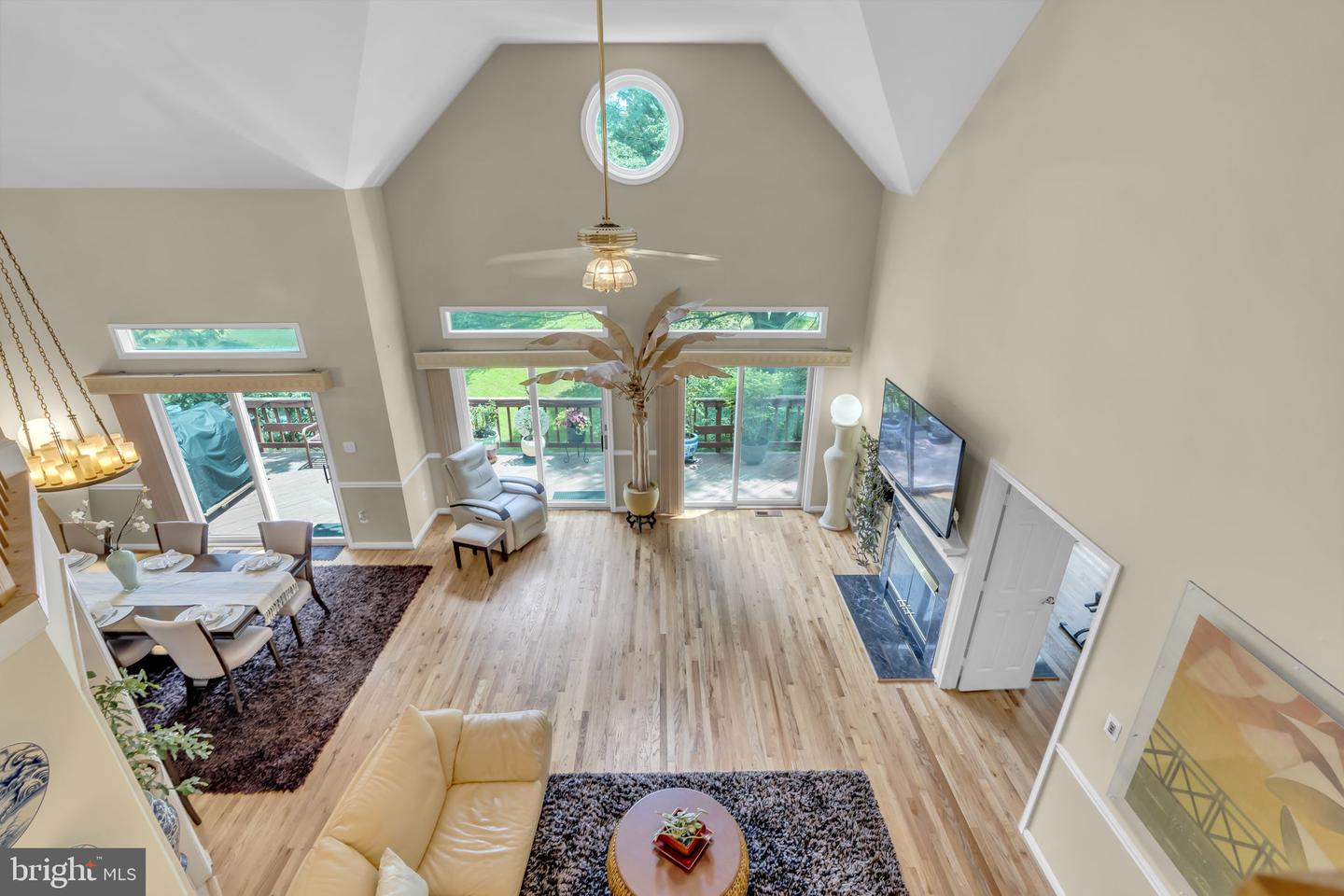7504 WALNUT HILL LN, FALLS CHURCH, Virginia 22042, 4 Bedrooms Bedrooms, ,4 BathroomsBathrooms,Residential,For sale,7504 WALNUT HILL LN,VAFX2242338 MLS # VAFX2242338