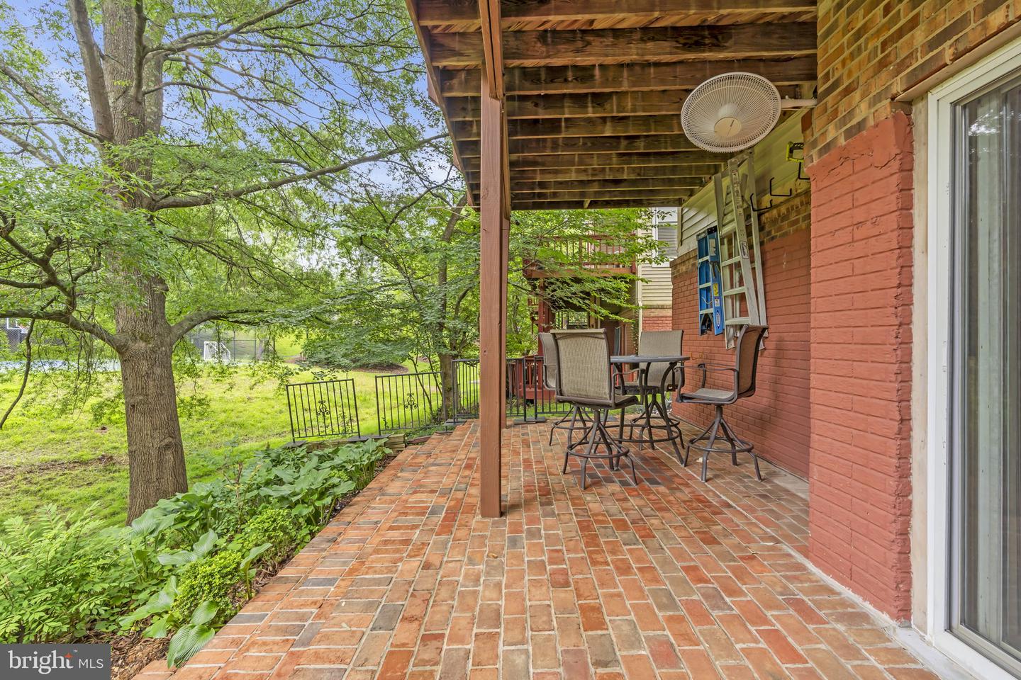 7504 WALNUT HILL LN, FALLS CHURCH, Virginia 22042, 4 Bedrooms Bedrooms, ,4 BathroomsBathrooms,Residential,For sale,7504 WALNUT HILL LN,VAFX2242338 MLS # VAFX2242338