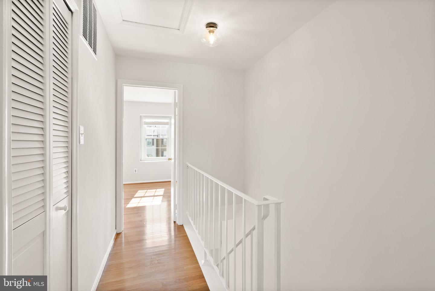 2759 STONE HOLLOW DR, VIENNA, Virginia 22180, 3 Bedrooms Bedrooms, ,2 BathroomsBathrooms,Residential,For sale,2759 STONE HOLLOW DR,VAFX2242600 MLS # VAFX2242600