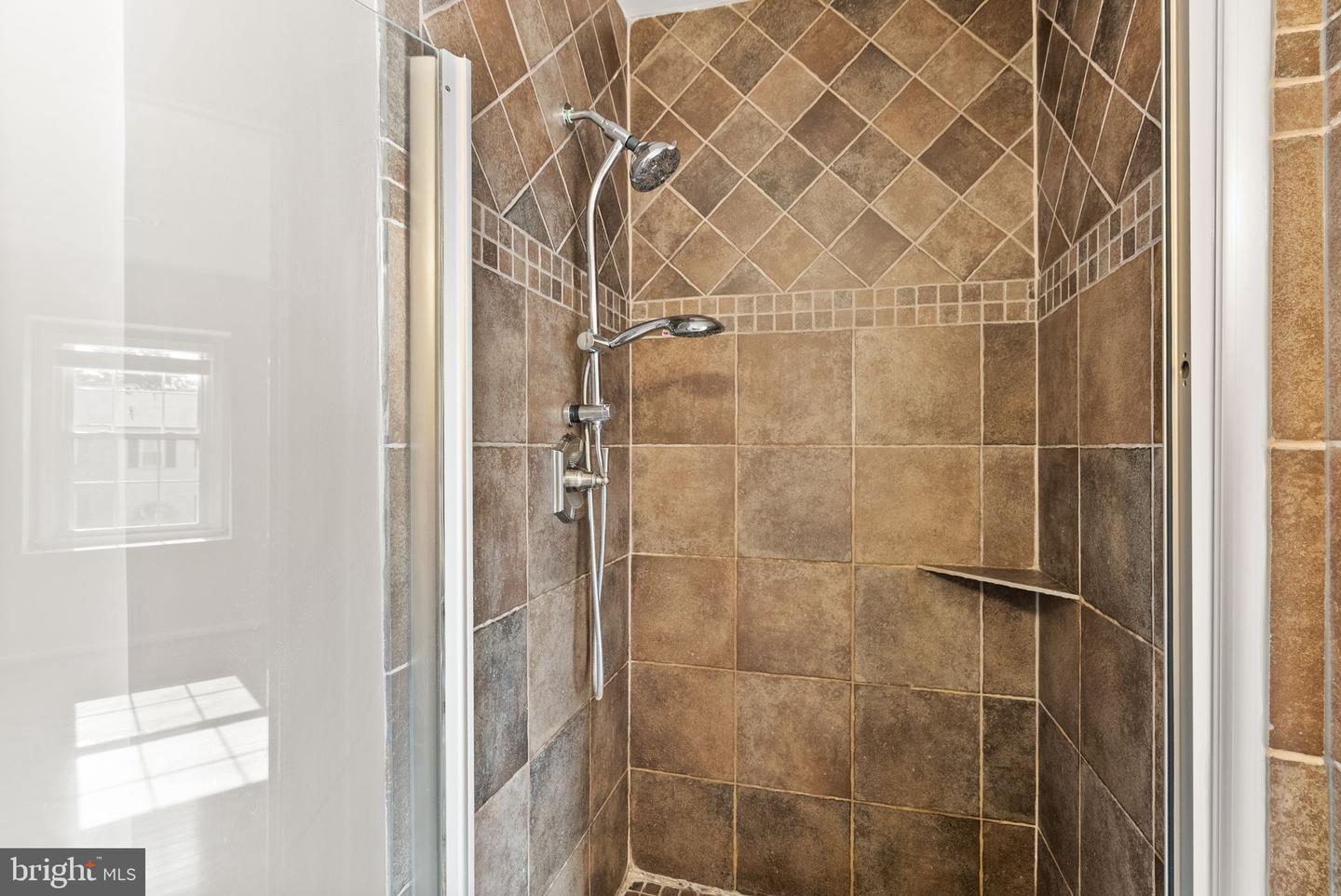 2759 STONE HOLLOW DR, VIENNA, Virginia 22180, 3 Bedrooms Bedrooms, ,2 BathroomsBathrooms,Residential,For sale,2759 STONE HOLLOW DR,VAFX2242600 MLS # VAFX2242600