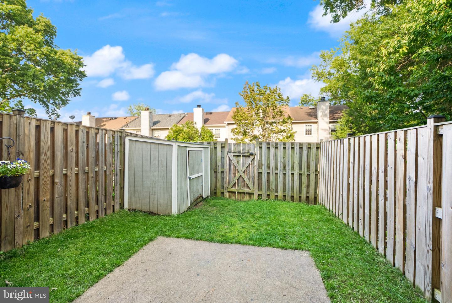2759 STONE HOLLOW DR, VIENNA, Virginia 22180, 3 Bedrooms Bedrooms, ,2 BathroomsBathrooms,Residential,For sale,2759 STONE HOLLOW DR,VAFX2242600 MLS # VAFX2242600
