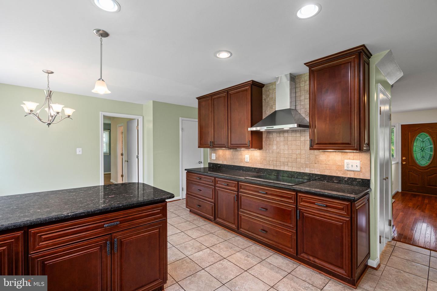 6188 COBBS RD, ALEXANDRIA, Virginia 22310, 4 Bedrooms Bedrooms, ,3 BathroomsBathrooms,Residential,For sale,6188 COBBS RD,VAFX2242632 MLS # VAFX2242632