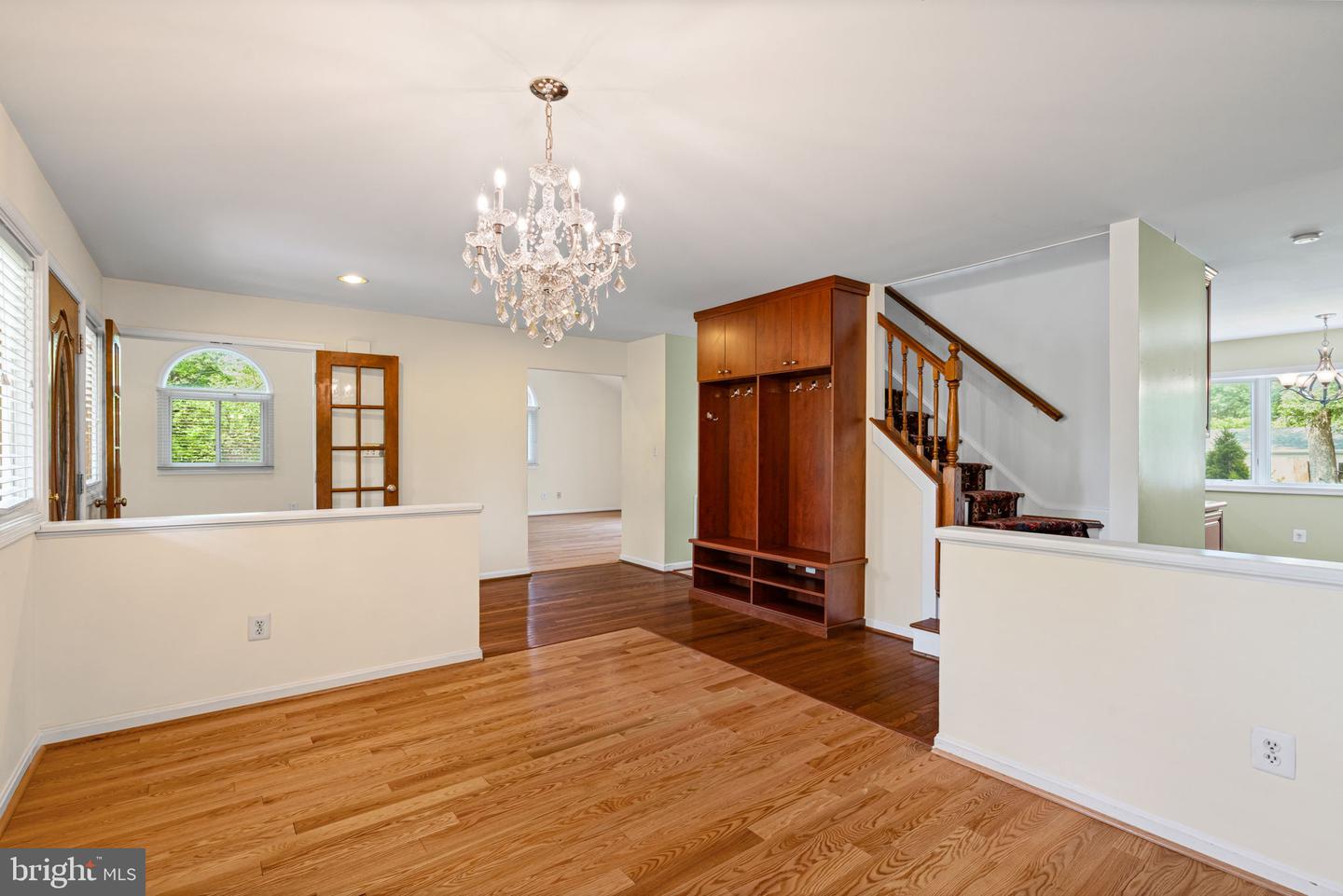 6188 COBBS RD, ALEXANDRIA, Virginia 22310, 4 Bedrooms Bedrooms, ,3 BathroomsBathrooms,Residential,For sale,6188 COBBS RD,VAFX2242632 MLS # VAFX2242632