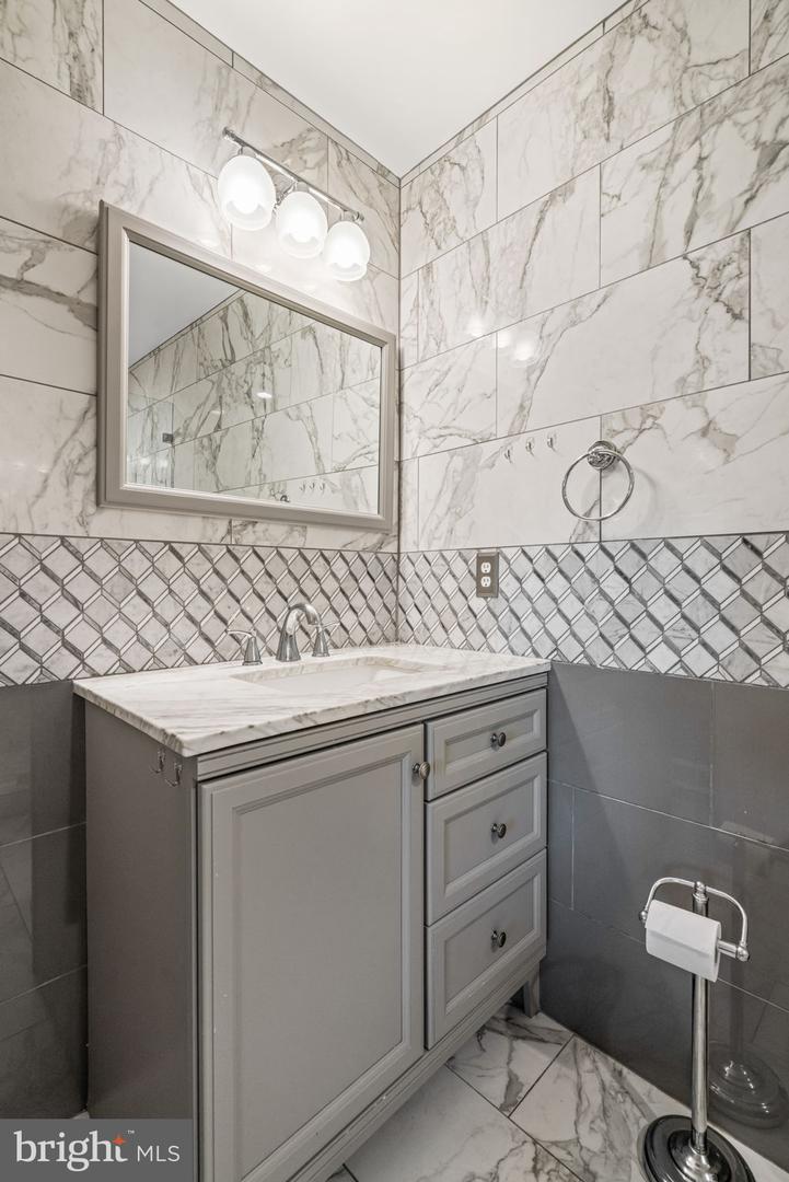 6188 COBBS RD, ALEXANDRIA, Virginia 22310, 4 Bedrooms Bedrooms, ,3 BathroomsBathrooms,Residential,For sale,6188 COBBS RD,VAFX2242632 MLS # VAFX2242632