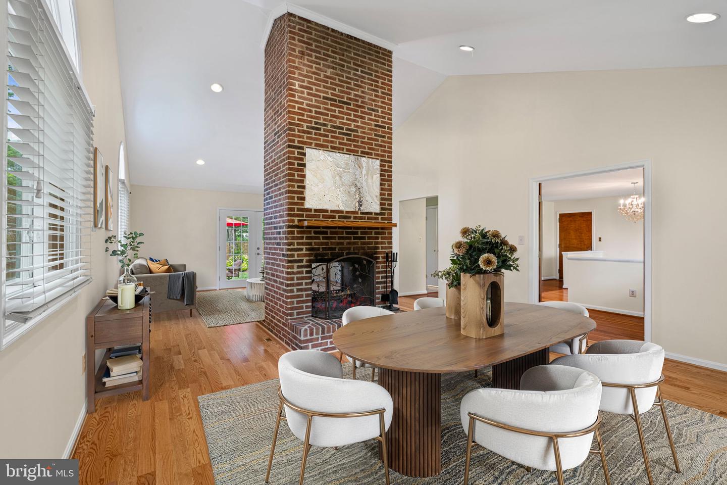 6188 COBBS RD, ALEXANDRIA, Virginia 22310, 4 Bedrooms Bedrooms, ,3 BathroomsBathrooms,Residential,For sale,6188 COBBS RD,VAFX2242632 MLS # VAFX2242632