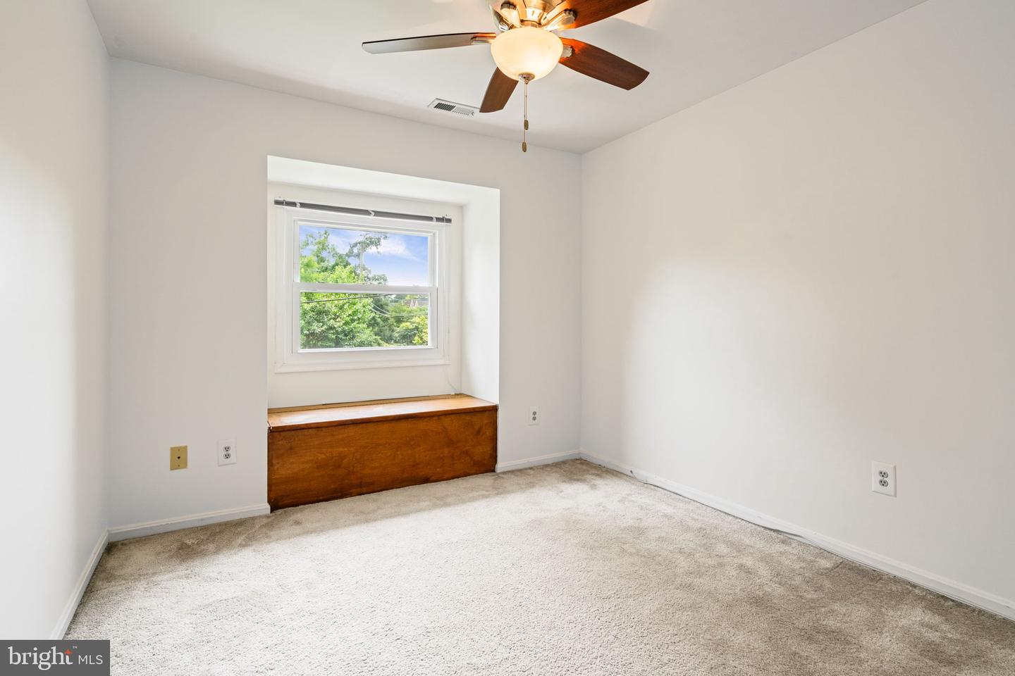 6188 COBBS RD, ALEXANDRIA, Virginia 22310, 4 Bedrooms Bedrooms, ,3 BathroomsBathrooms,Residential,For sale,6188 COBBS RD,VAFX2242632 MLS # VAFX2242632