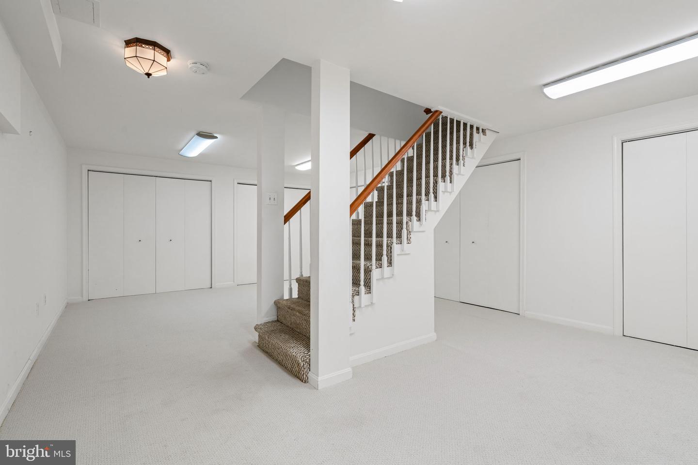 6188 COBBS RD, ALEXANDRIA, Virginia 22310, 4 Bedrooms Bedrooms, ,3 BathroomsBathrooms,Residential,For sale,6188 COBBS RD,VAFX2242632 MLS # VAFX2242632
